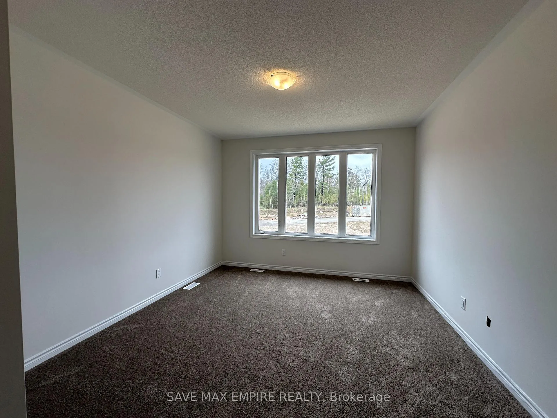 Photo 12 of 3 Tran Street, Wasaga Beach — HOMEH