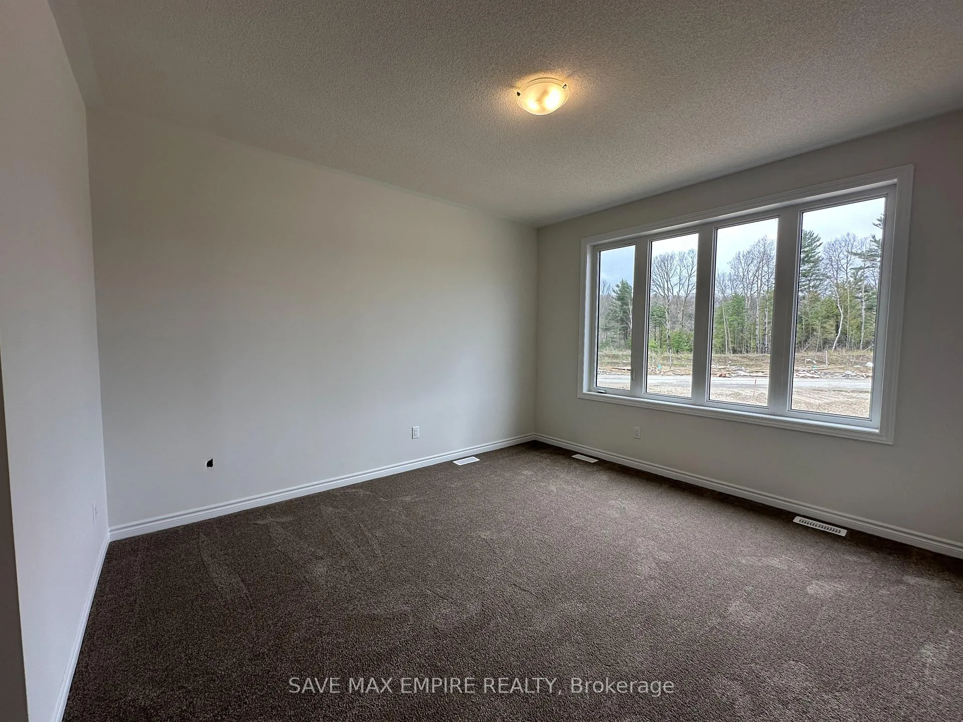 Photo 14 of 3 Tran Street, Wasaga Beach — HOMEH