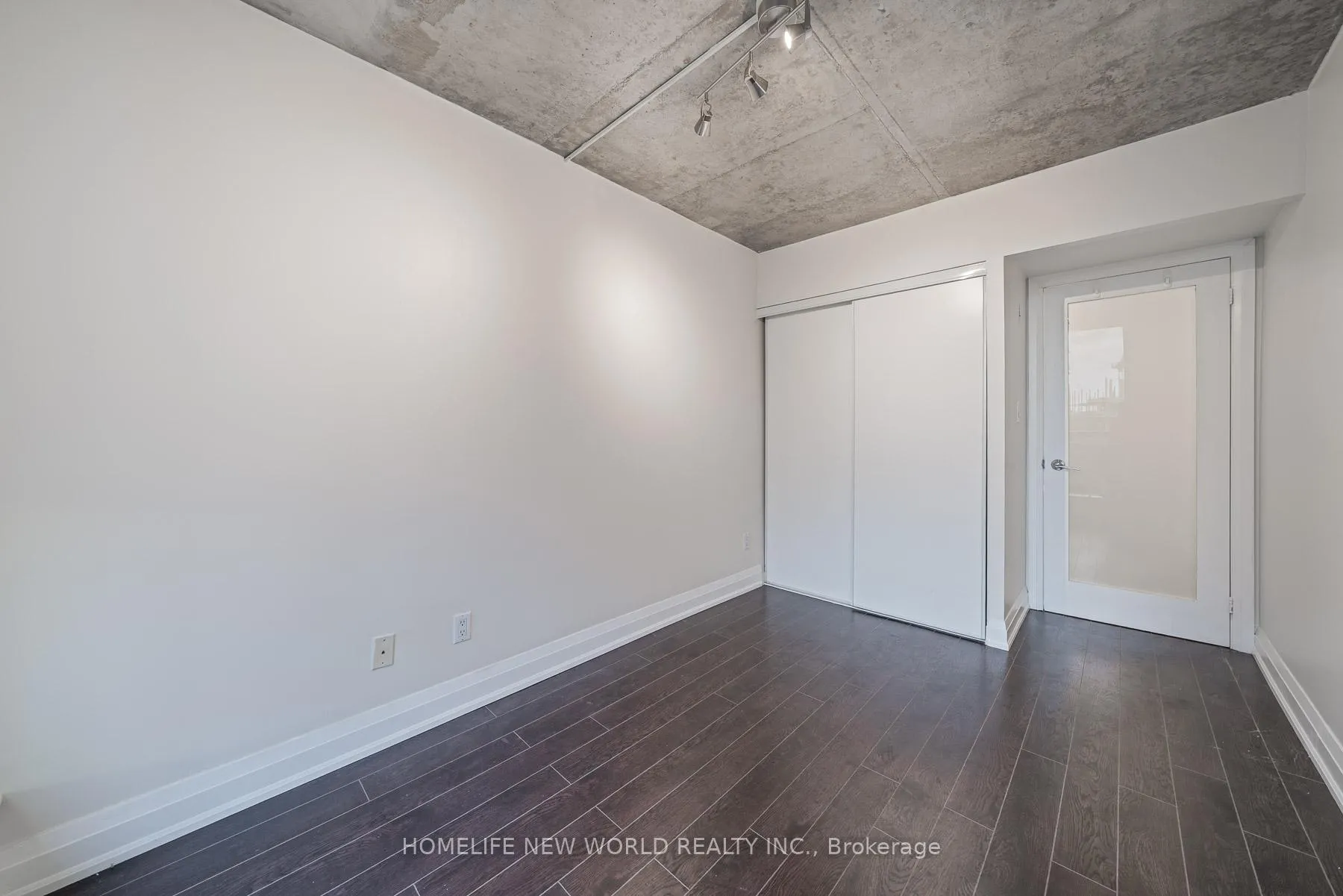 Photo 13 of Unit 1020, 1029 King Street W, Toronto, Niagara — HOMEH