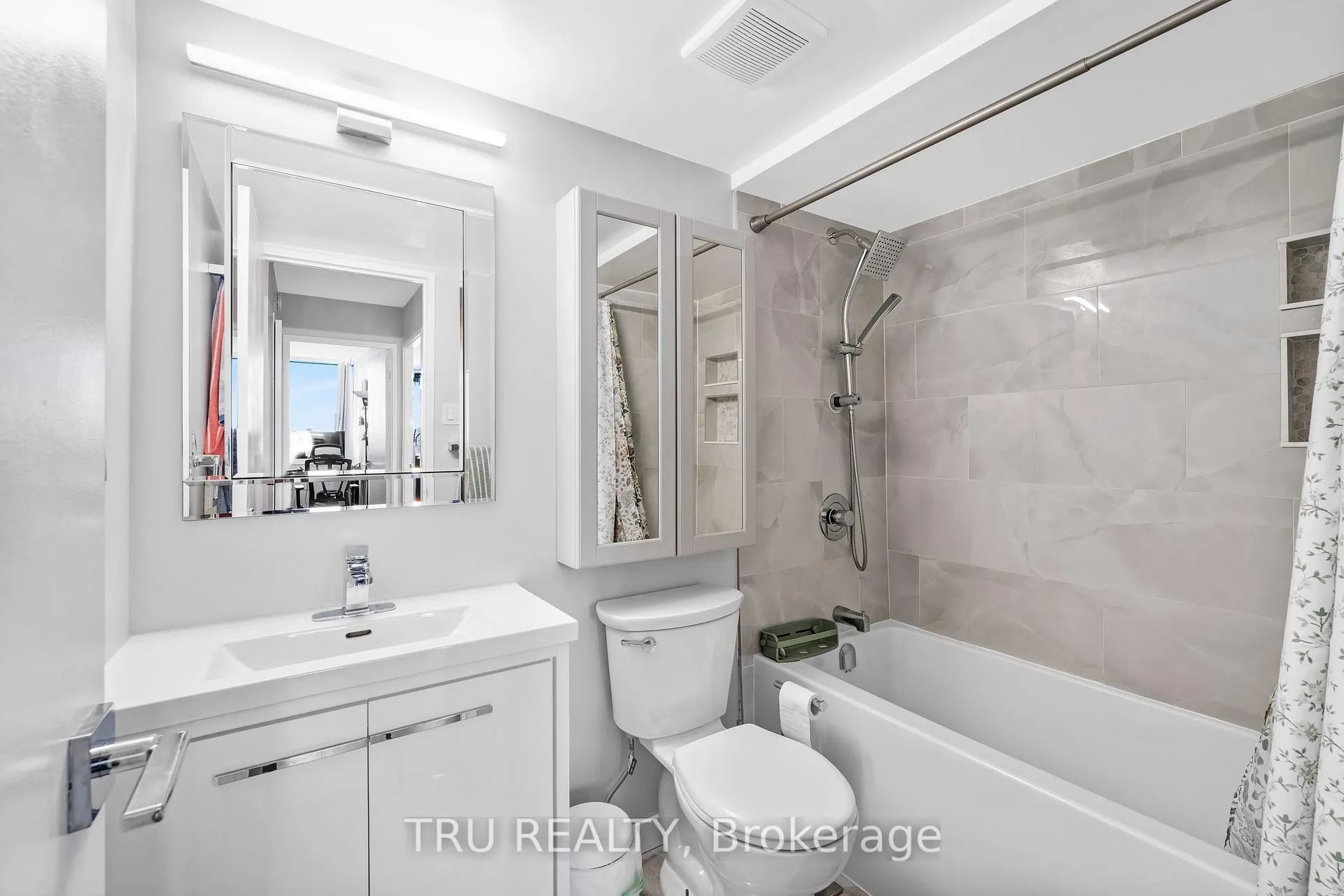 Photo 17 of Unit 1504, 2625 Regina Street, Ottawa, Britannia — HOMEH