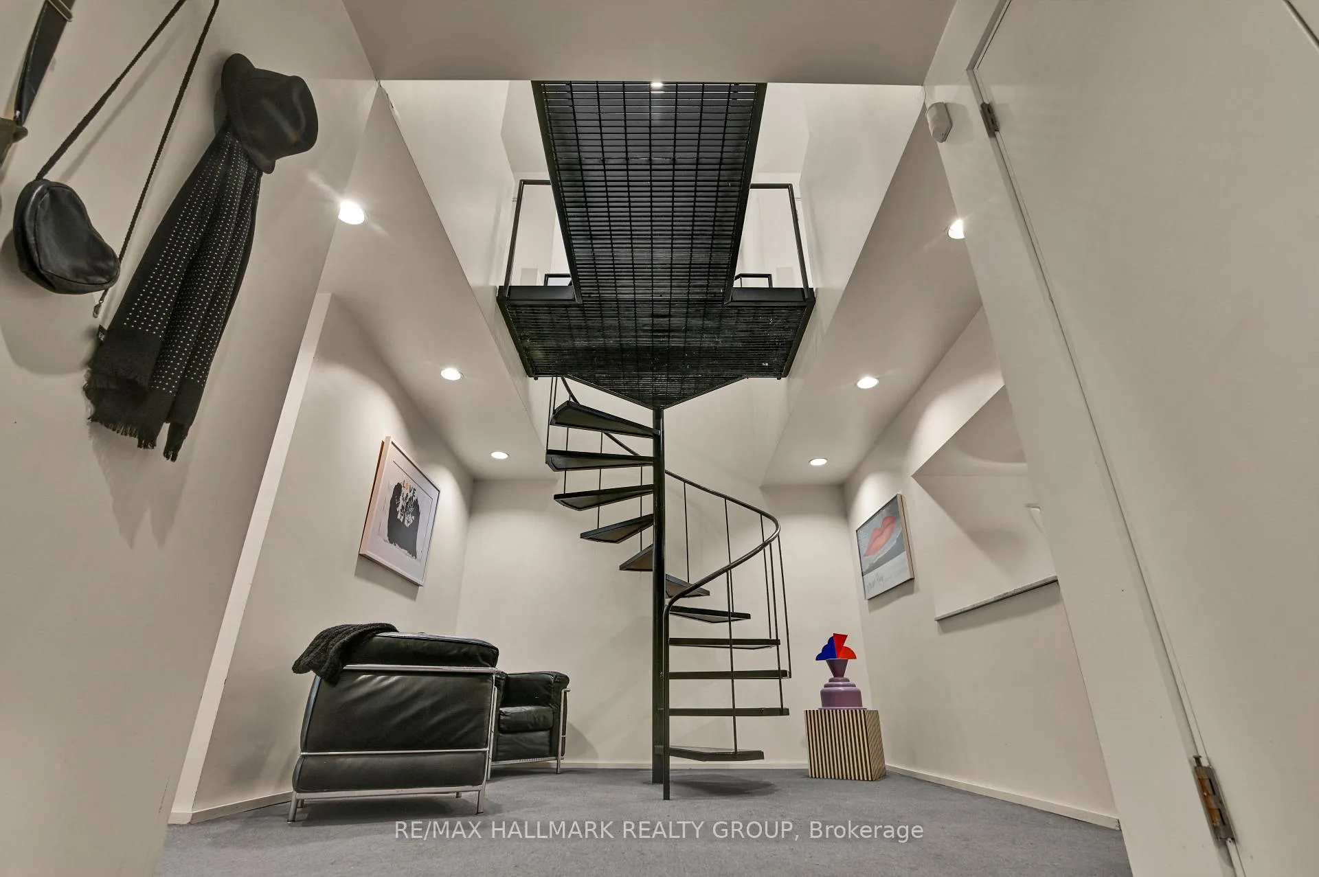 Photo 6 of 231 Mackay Street, Ottawa, New Edinburgh — HOMEH