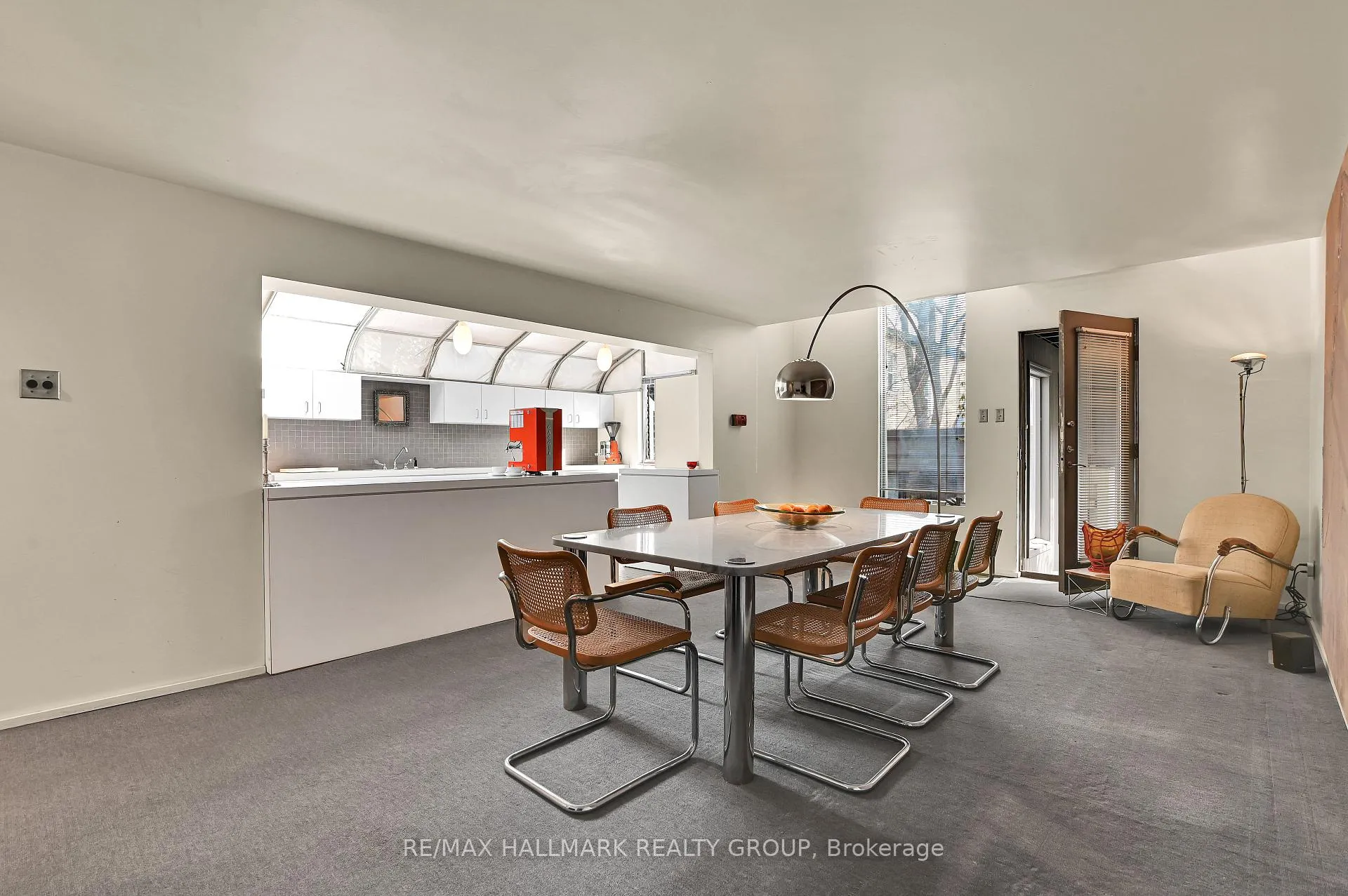 Photo 12 of 231 Mackay Street, Ottawa, New Edinburgh — HOMEH