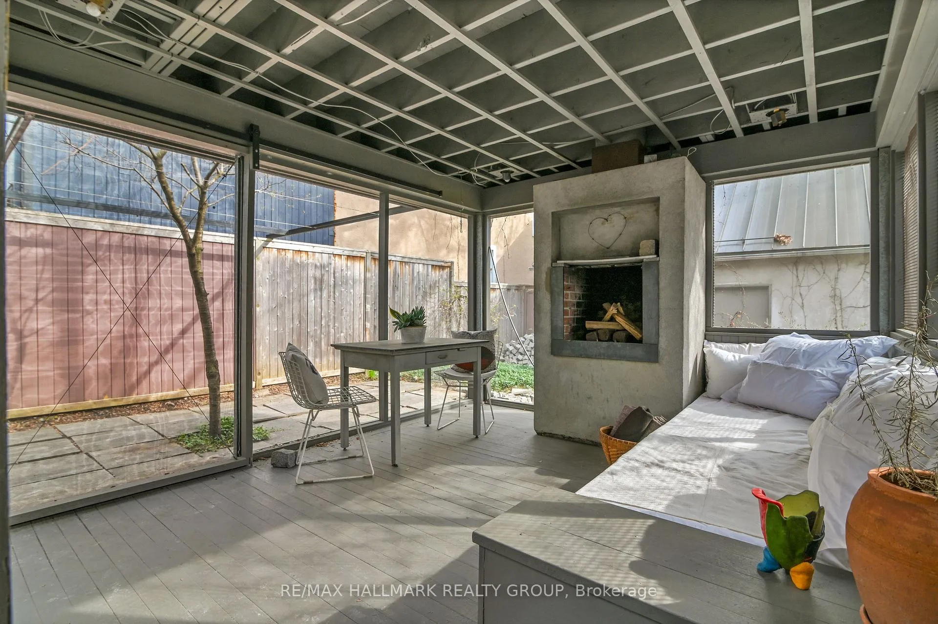 Photo 29 of 231 Mackay Street, Ottawa, New Edinburgh — HOMEH