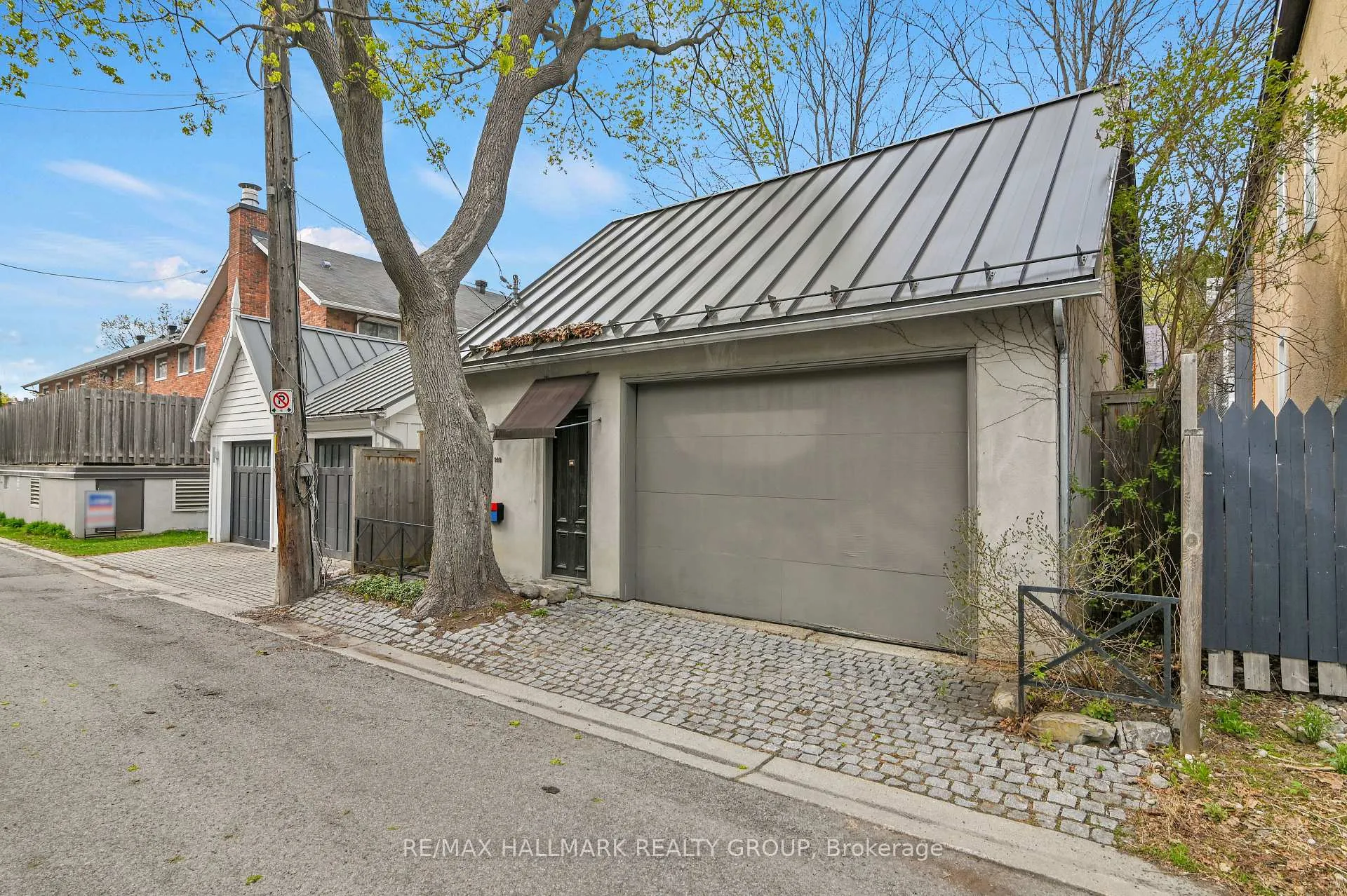 Photo 33 of 231 Mackay Street, Ottawa, New Edinburgh — HOMEH