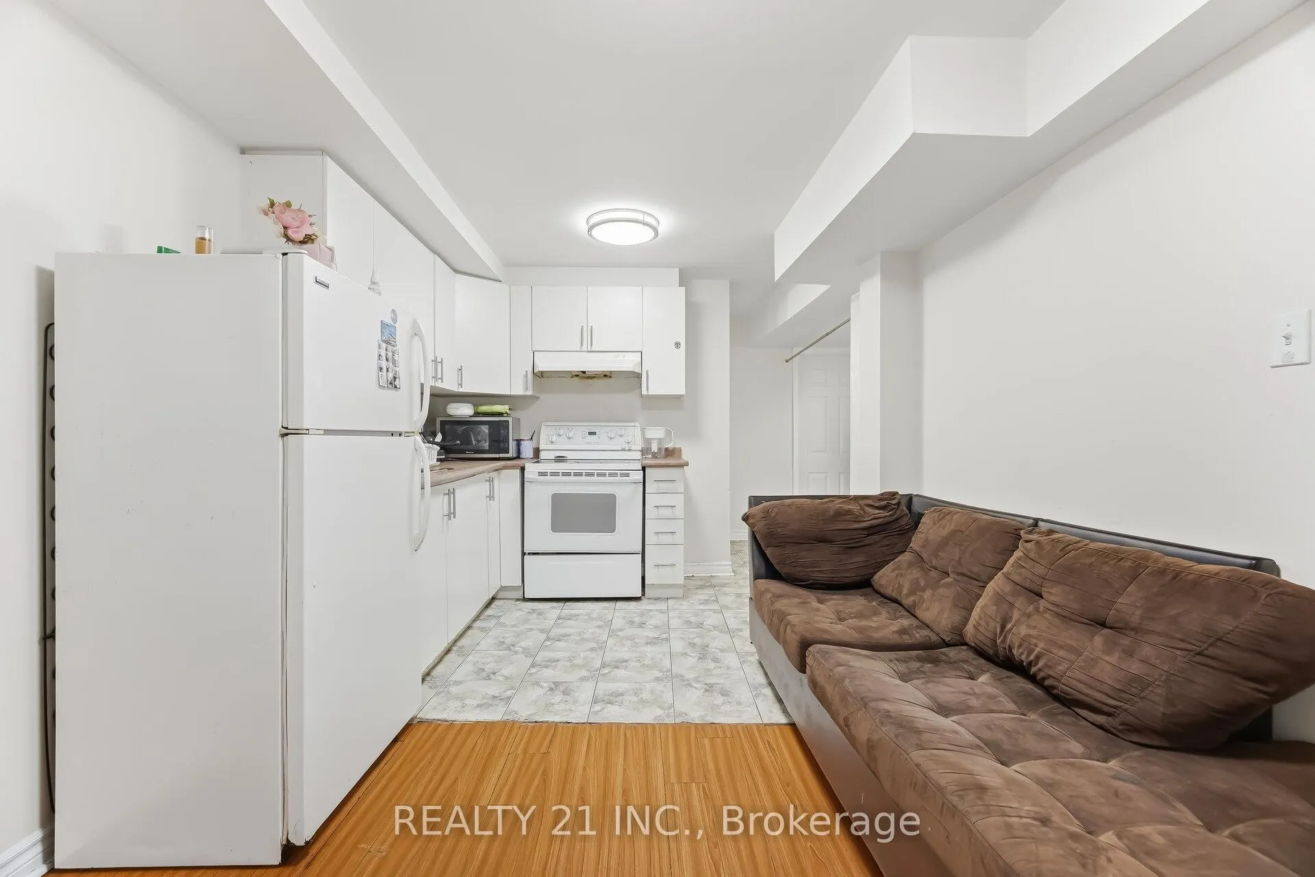 Photo 35 of 76 Sweet Clover Crescent, Brampton, Sandringham-Wellington — HOMEH
