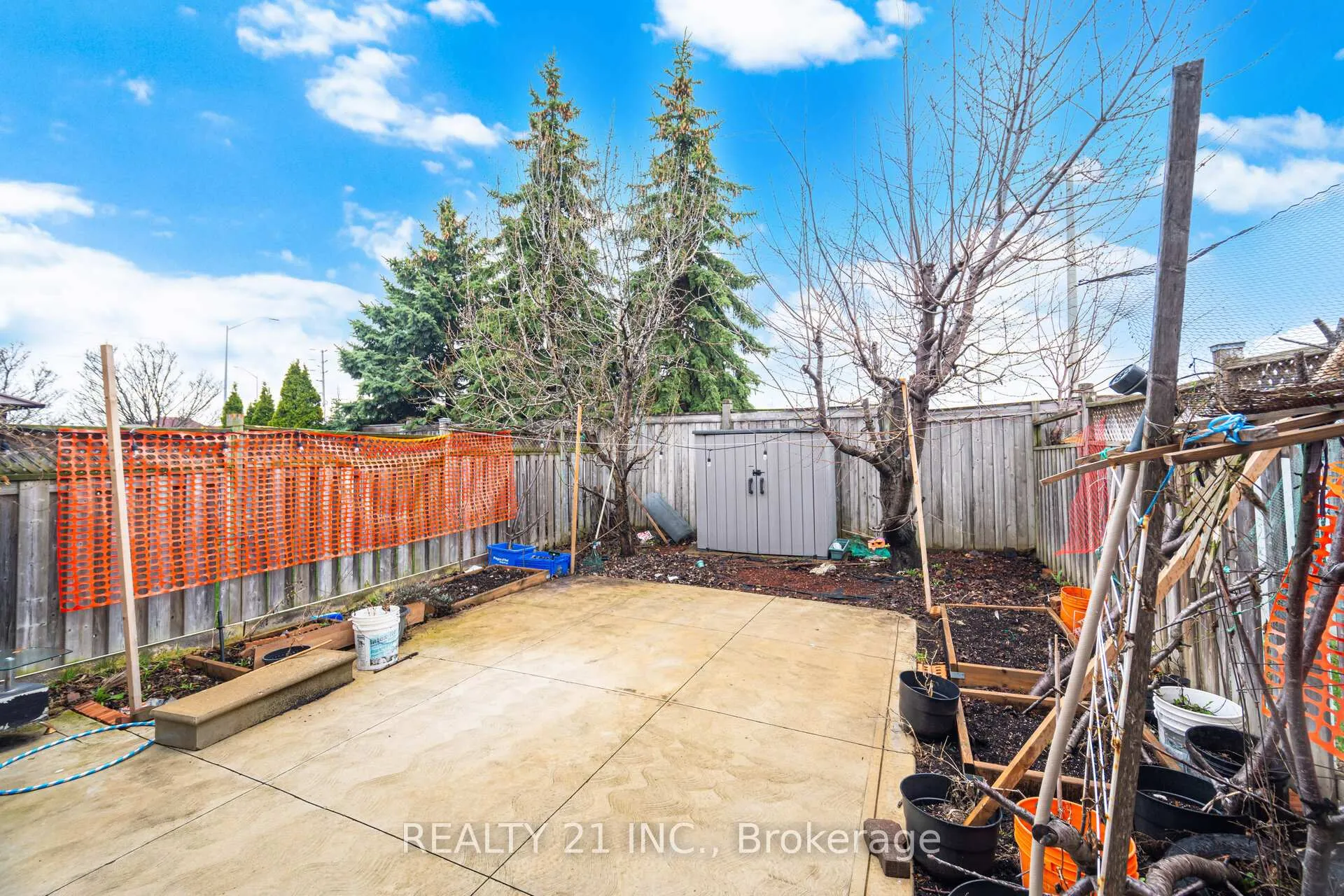Photo 43 of 76 Sweet Clover Crescent, Brampton, Sandringham-Wellington — HOMEH