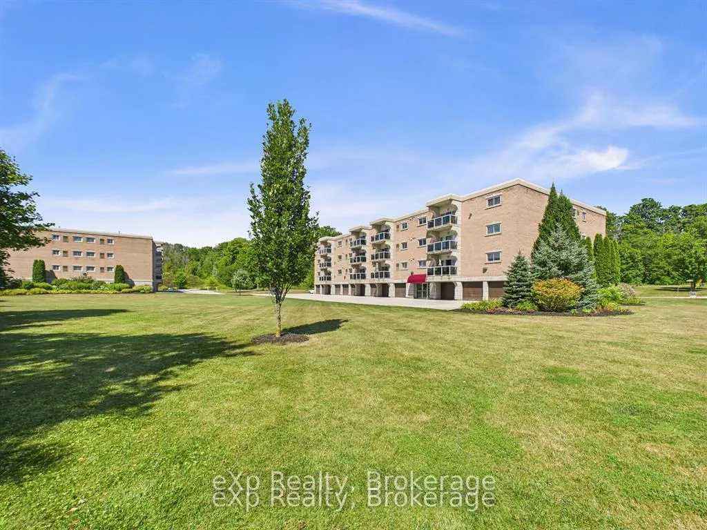 Photo 2 of Unit 204, 85 William Street N, Brockton — HOMEH