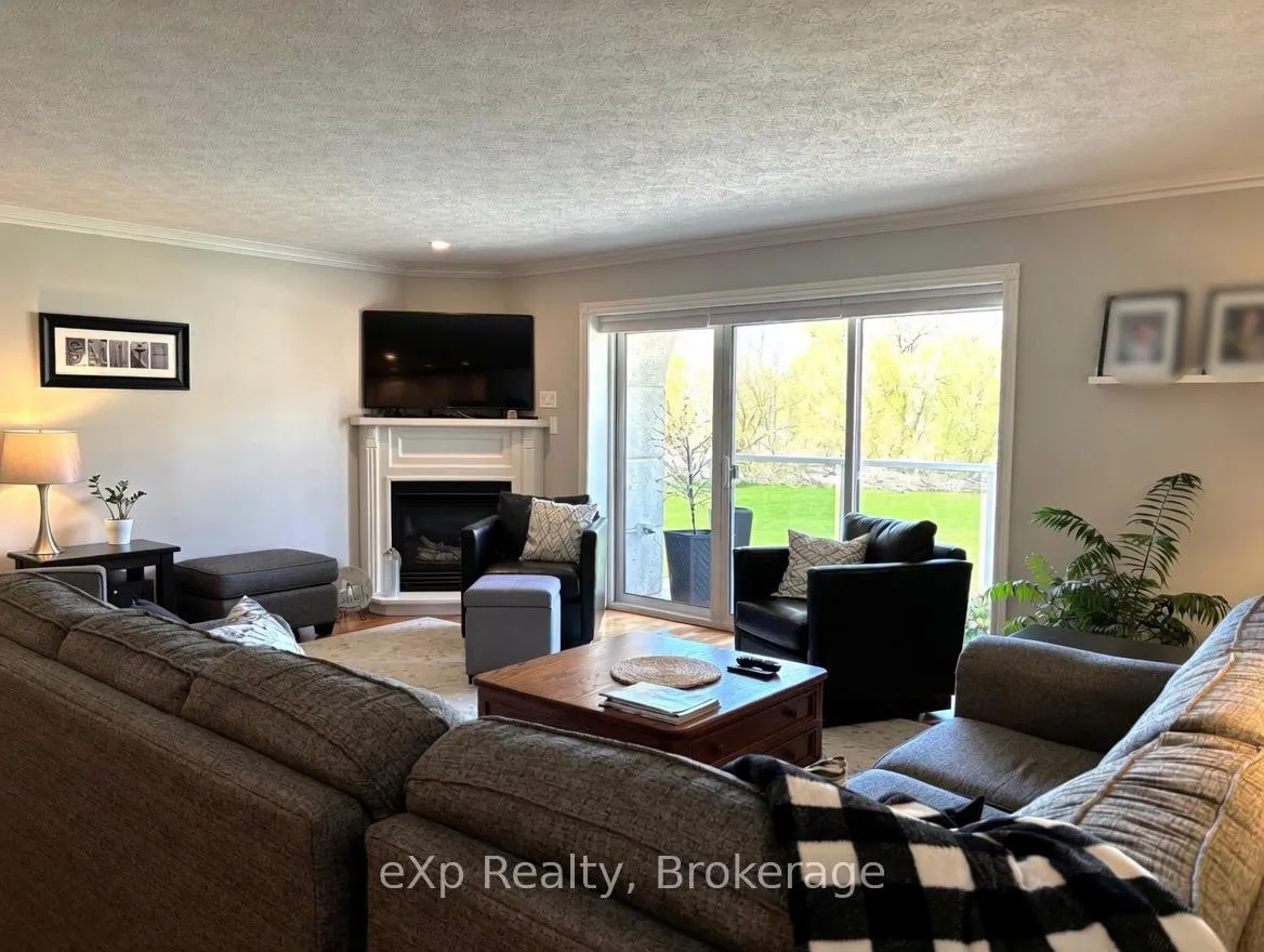 Photo 15 of Unit 204, 85 William Street N, Brockton — HOMEH