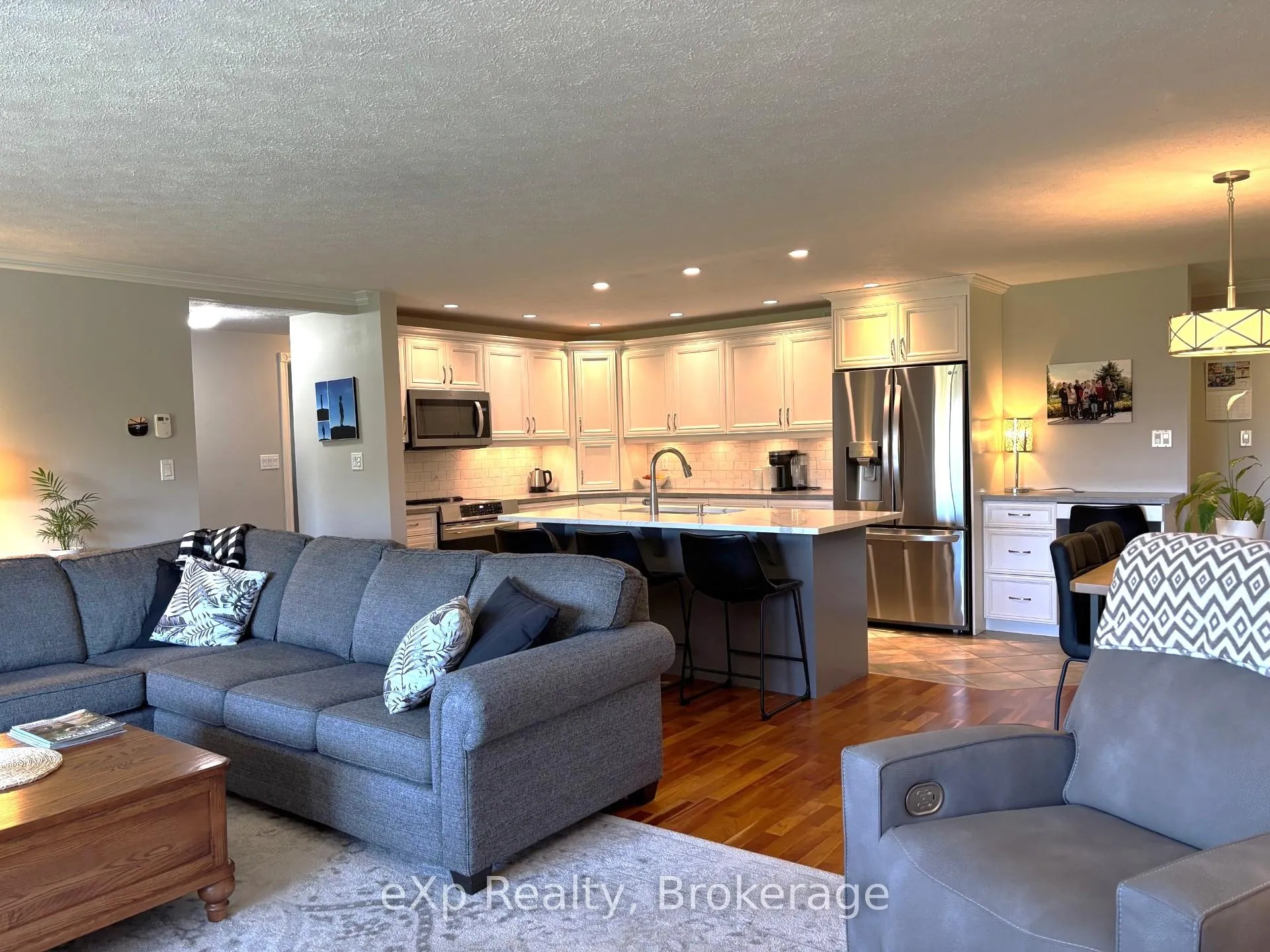Photo 18 of Unit 204, 85 William Street N, Brockton — HOMEH