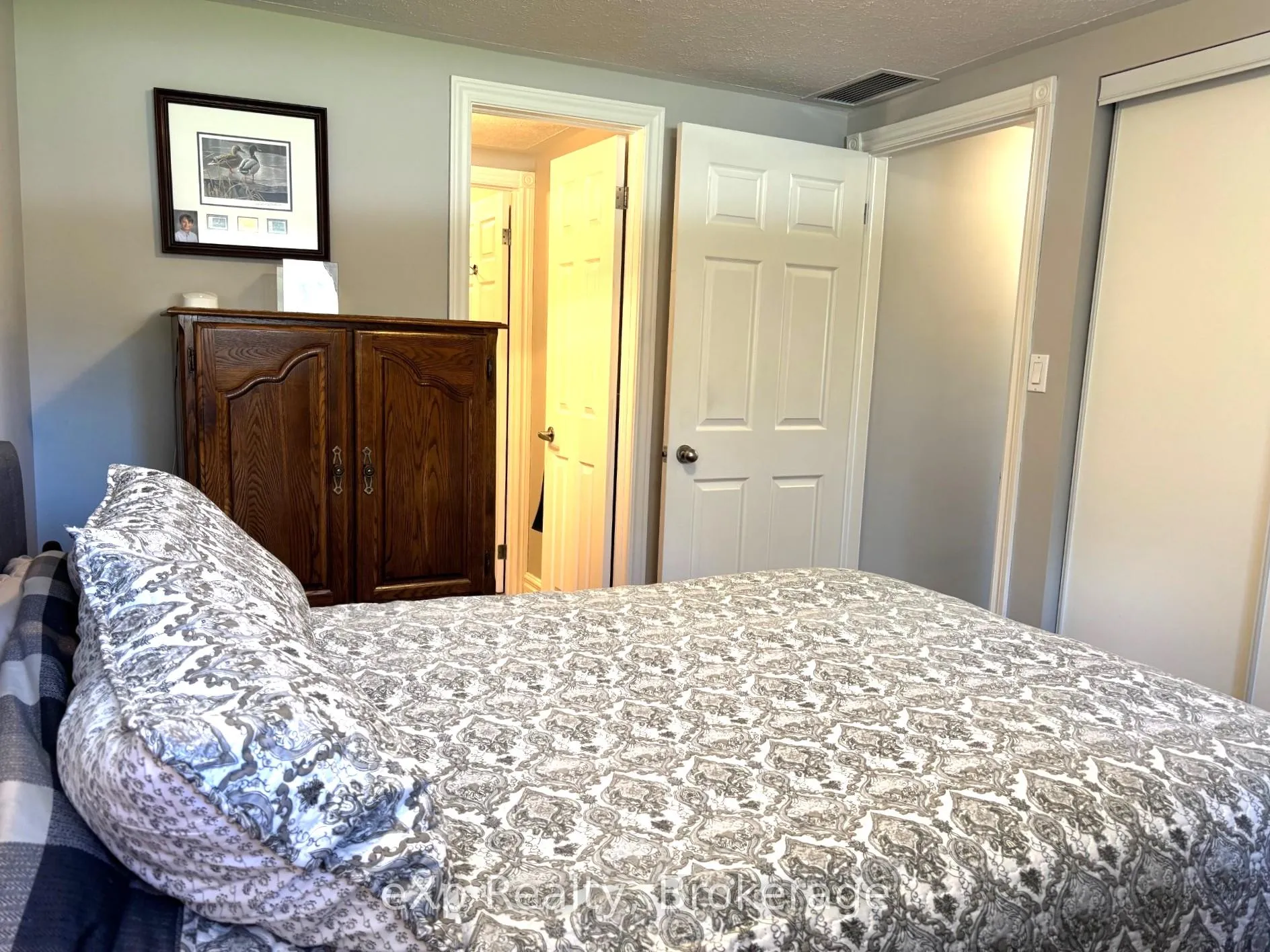 Photo 25 of Unit 204, 85 William Street N, Brockton — HOMEH