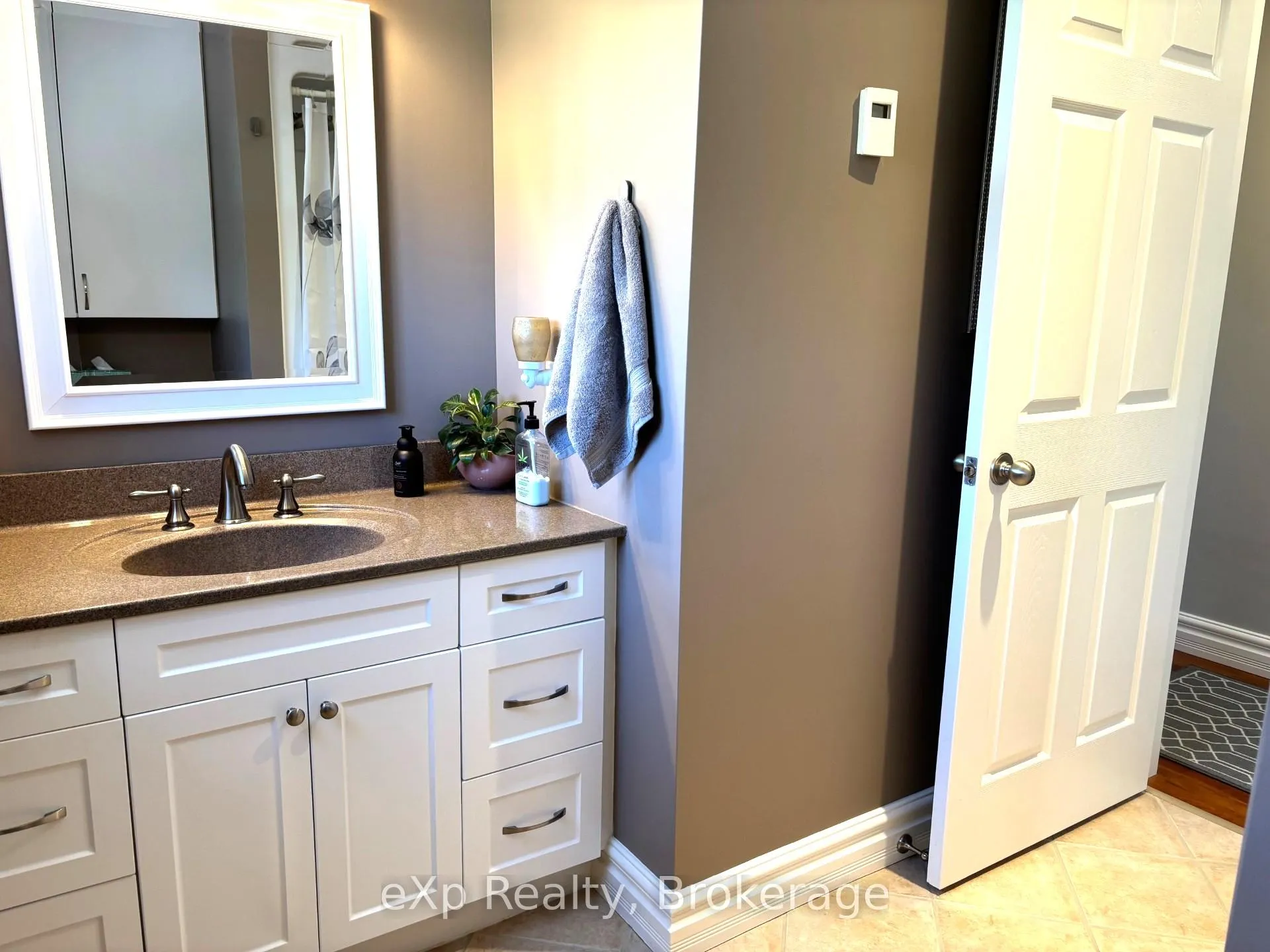 Photo 31 of Unit 204, 85 William Street N, Brockton — HOMEH