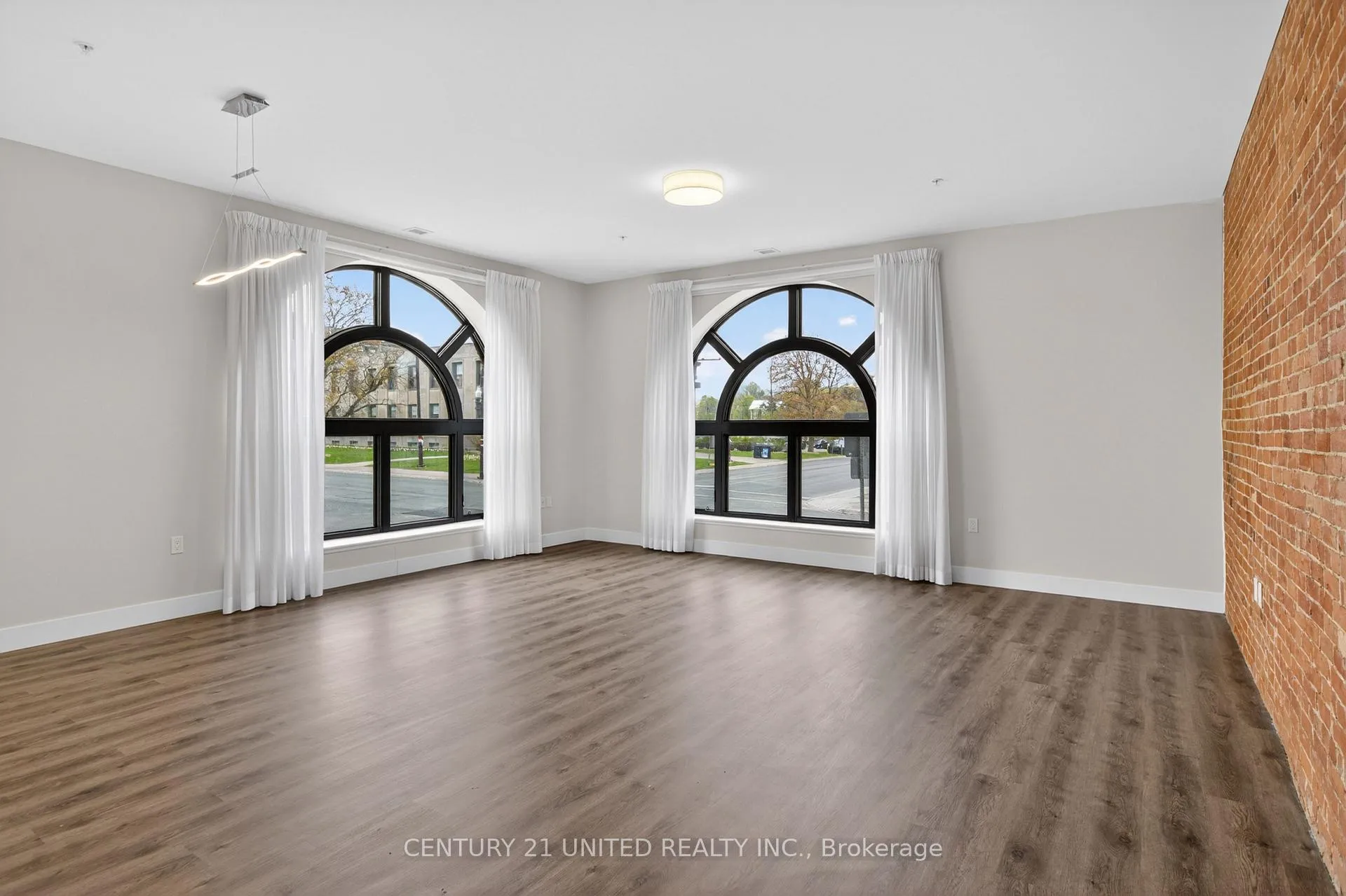 Photo 9 of Unit 202, 475 George Street N, Peterborough, Town Ward 3 — HOMEH