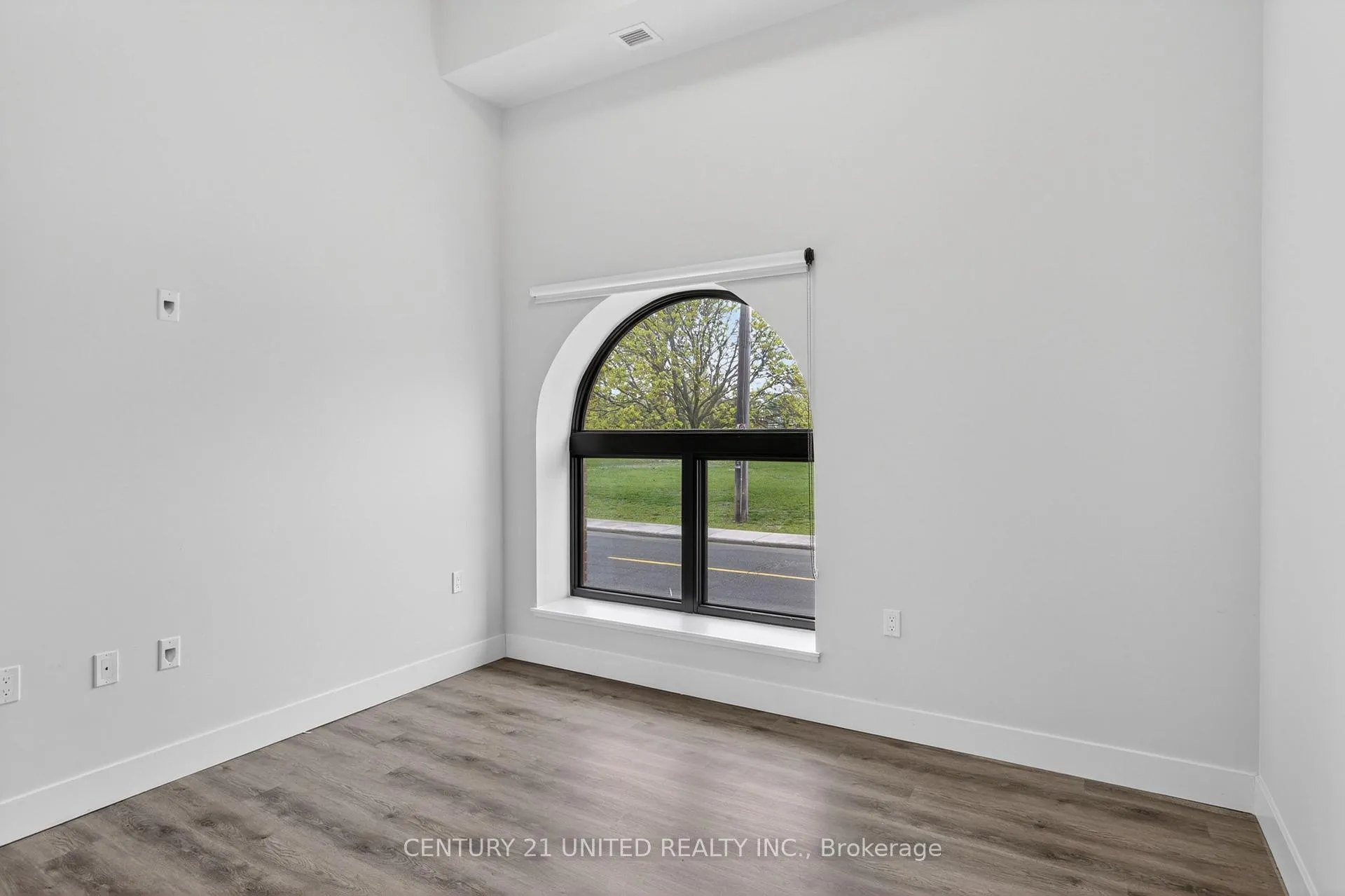 Photo 10 of Unit 202, 475 George Street N, Peterborough, Town Ward 3 — HOMEH