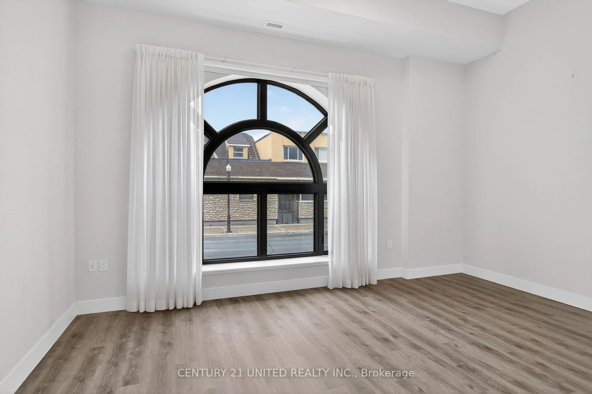 Photo 12 of Unit 202, 475 George Street N, Peterborough, Town Ward 3 — HOMEH