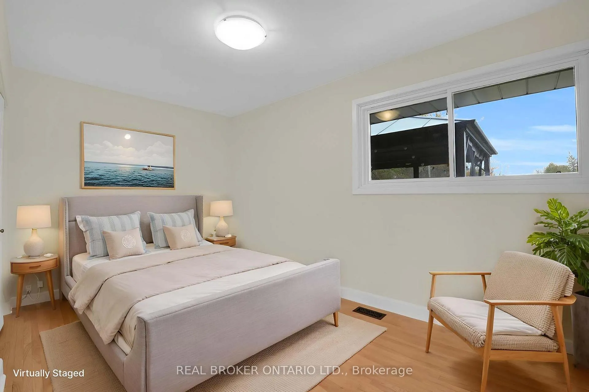Photo 13 of 37 Nicklin Crescent, Guelph, Riverside Park — HOMEH