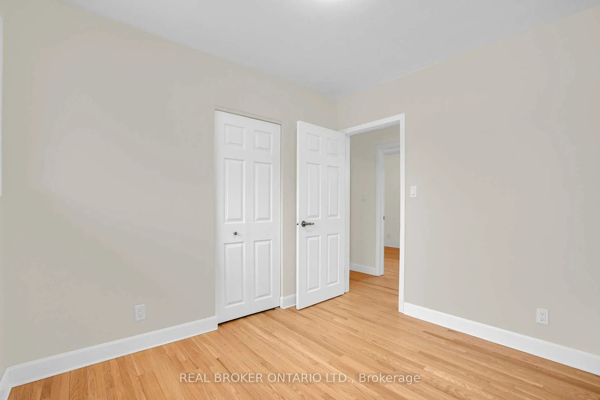 Photo 22 of 37 Nicklin Crescent, Guelph, Riverside Park — HOMEH