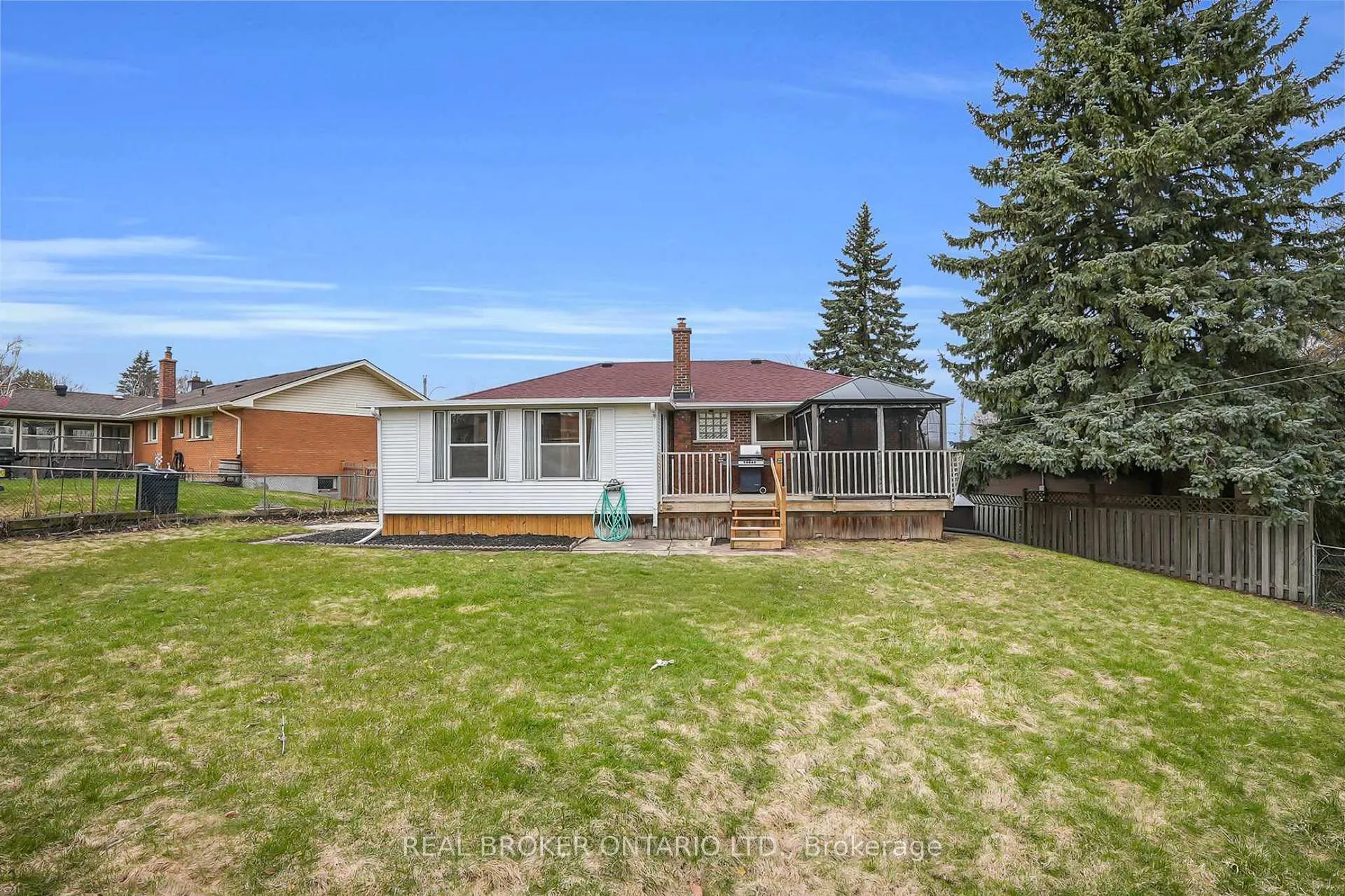Photo 37 of 37 Nicklin Crescent, Guelph, Riverside Park — HOMEH