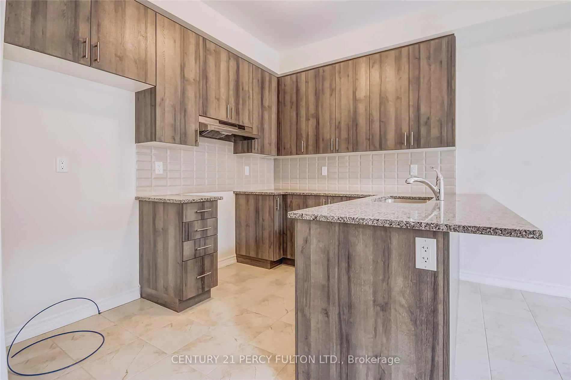 Photo 7 of 108 Workmen's Circle, Ajax, Northwest Ajax — HOMEH