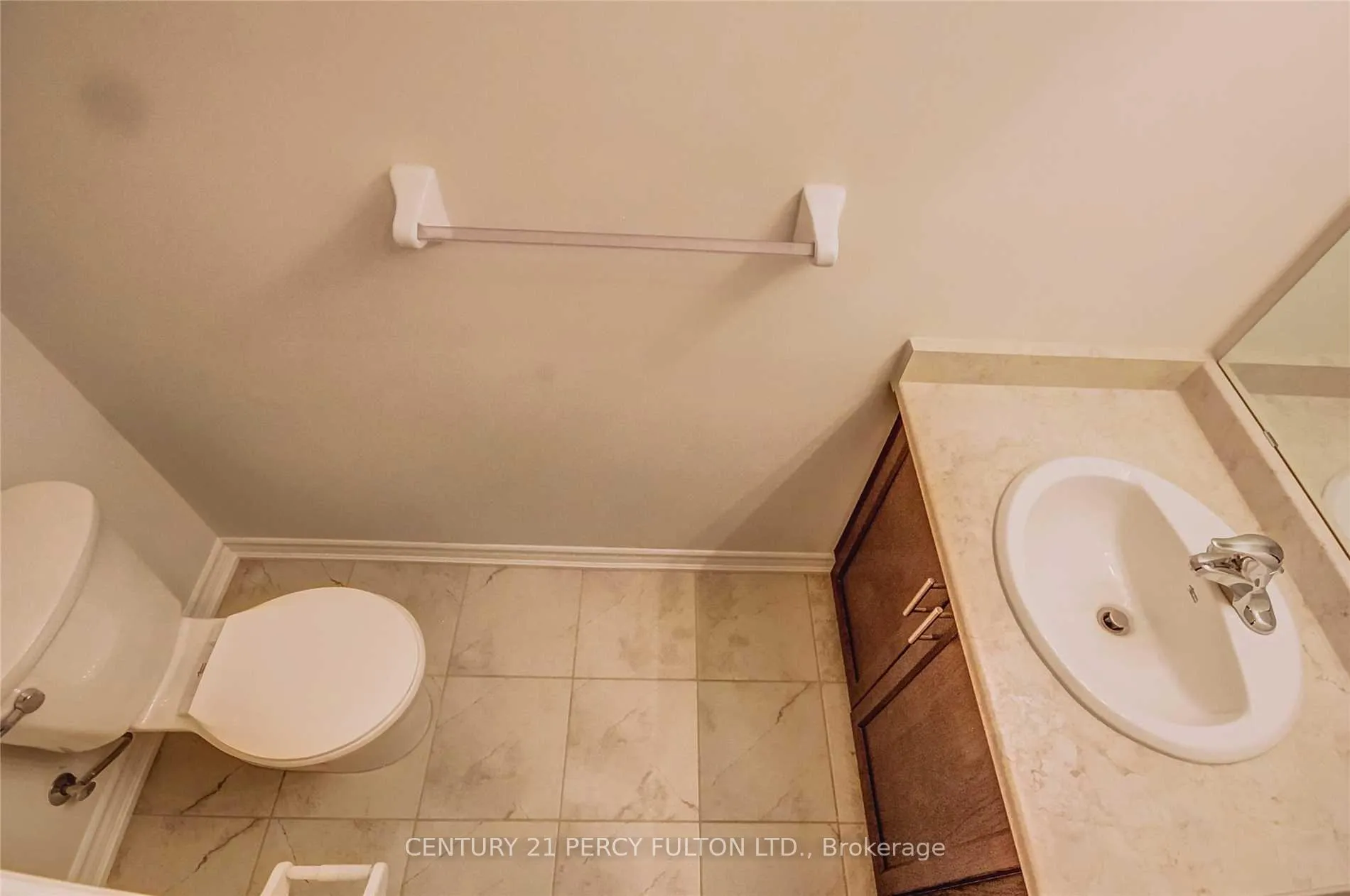 Photo 9 of 108 Workmen's Circle, Ajax, Northwest Ajax — HOMEH