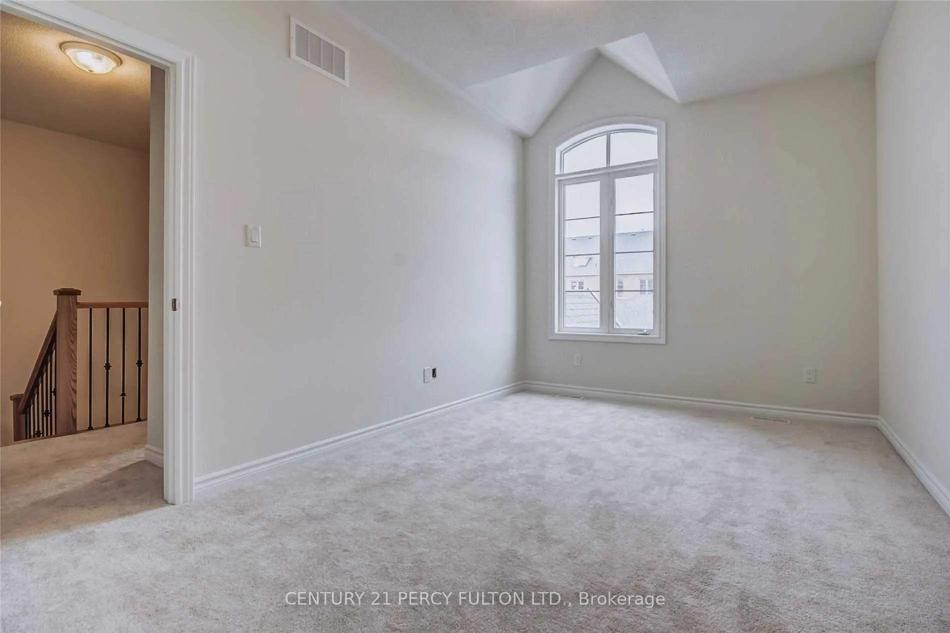 Photo 11 of 108 Workmen's Circle, Ajax, Northwest Ajax — HOMEH