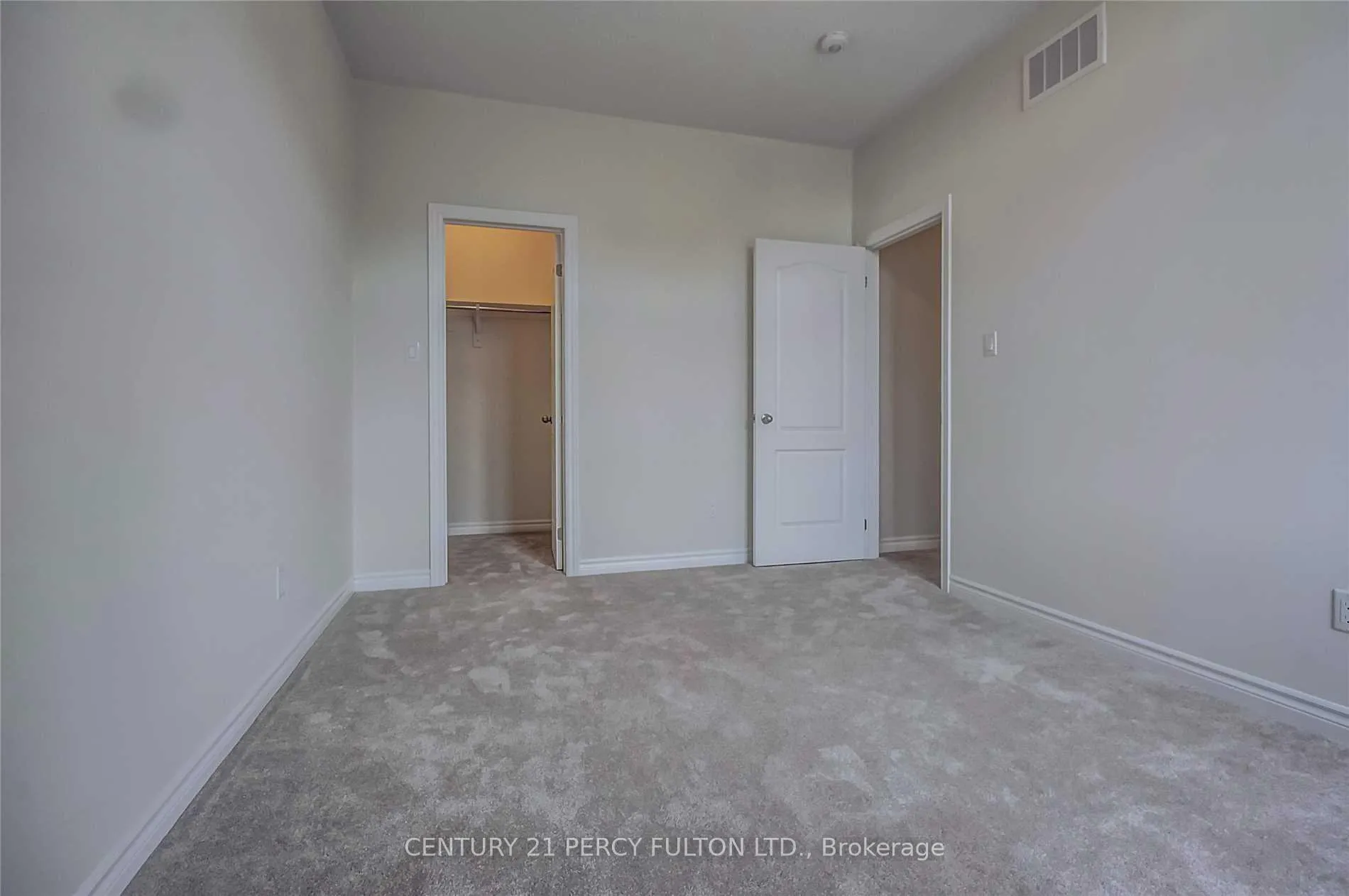 Photo 16 of 108 Workmen's Circle, Ajax, Northwest Ajax — HOMEH