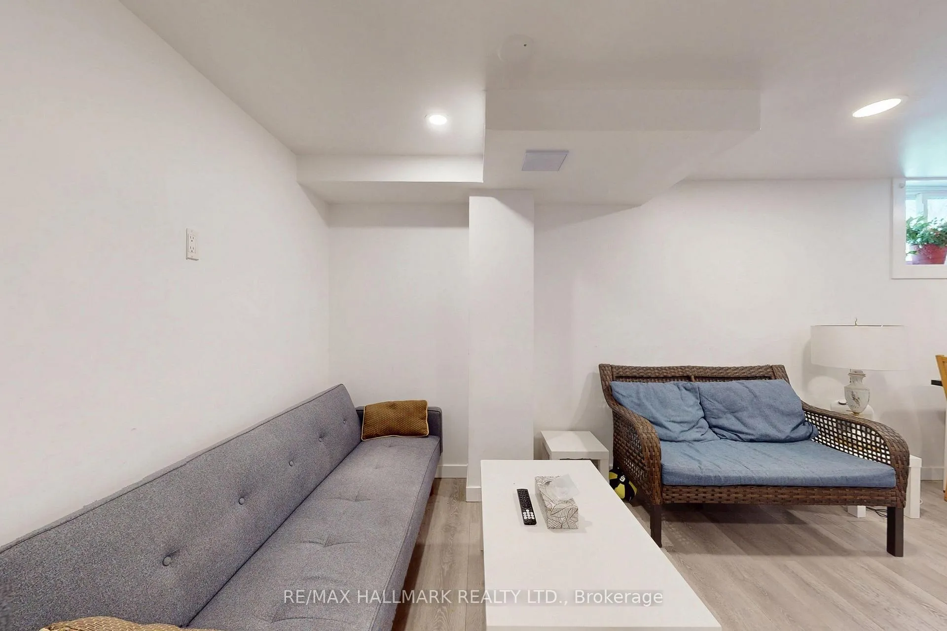 Photo 27 of 96 Searle Avenue, North York, Bathurst Manor — HOMEH