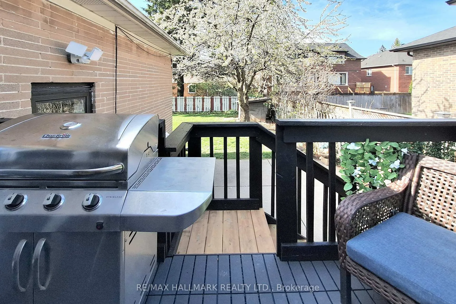 Photo 39 of 96 Searle Avenue, North York, Bathurst Manor — HOMEH