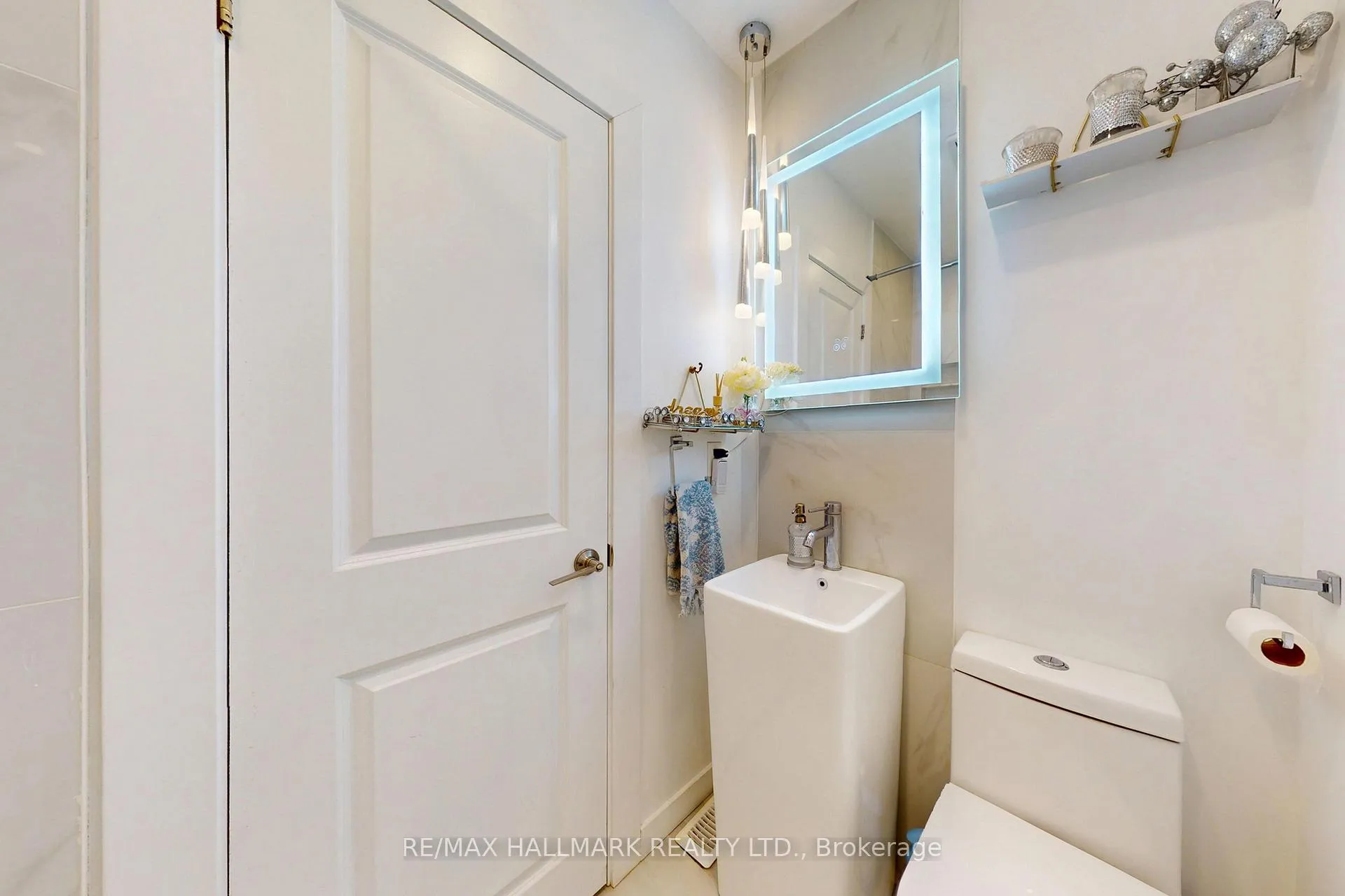 Photo 43 of 96 Searle Avenue, North York, Bathurst Manor — HOMEH