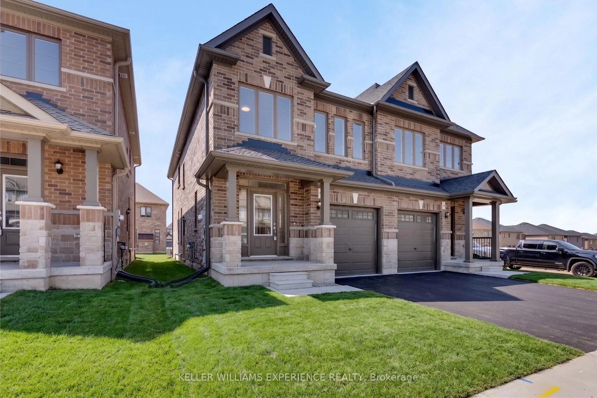 Photo 1 of 54 Sagewood Avenue, Barrie, Rural Barrie Southeast — HOMEH