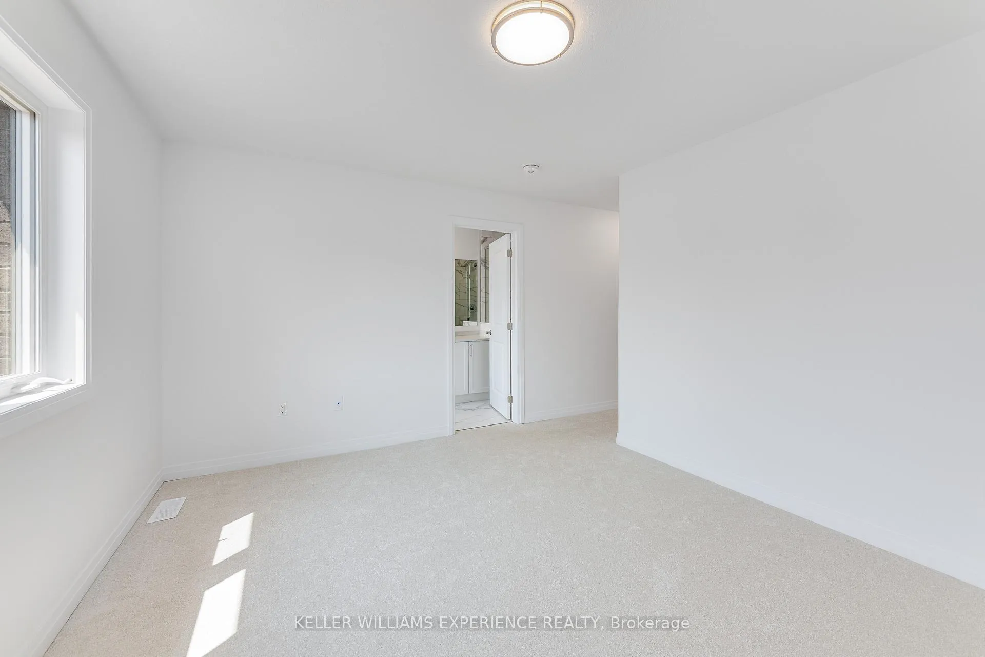 Photo 22 of 54 Sagewood Avenue, Barrie, Rural Barrie Southeast — HOMEH