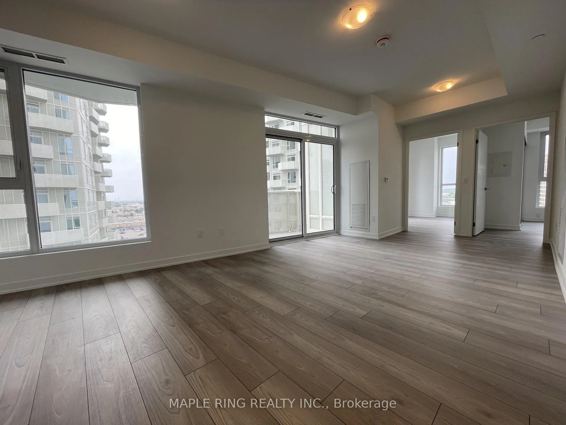 Photo 1 of Unit 1103, 474 Caldari Road, Vaughan, Concord — HOMEH