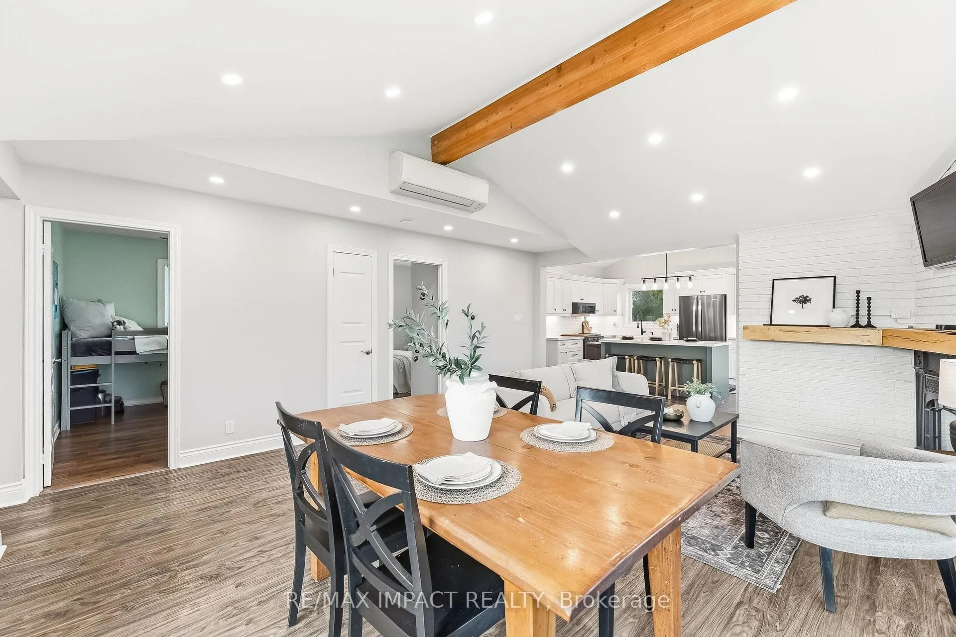 Photo 14 of 2 Skiview Drive, Cavan Monaghan, Rural Cavan Monaghan — HOMEH