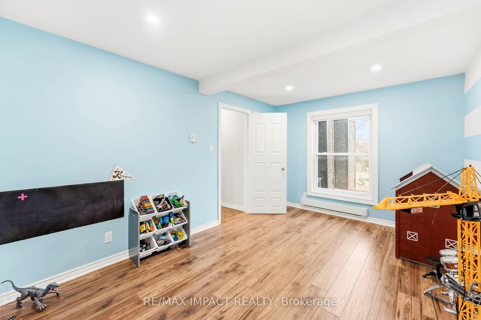 Photo 33 of 2 Skiview Drive, Cavan Monaghan, Rural Cavan Monaghan — HOMEH
