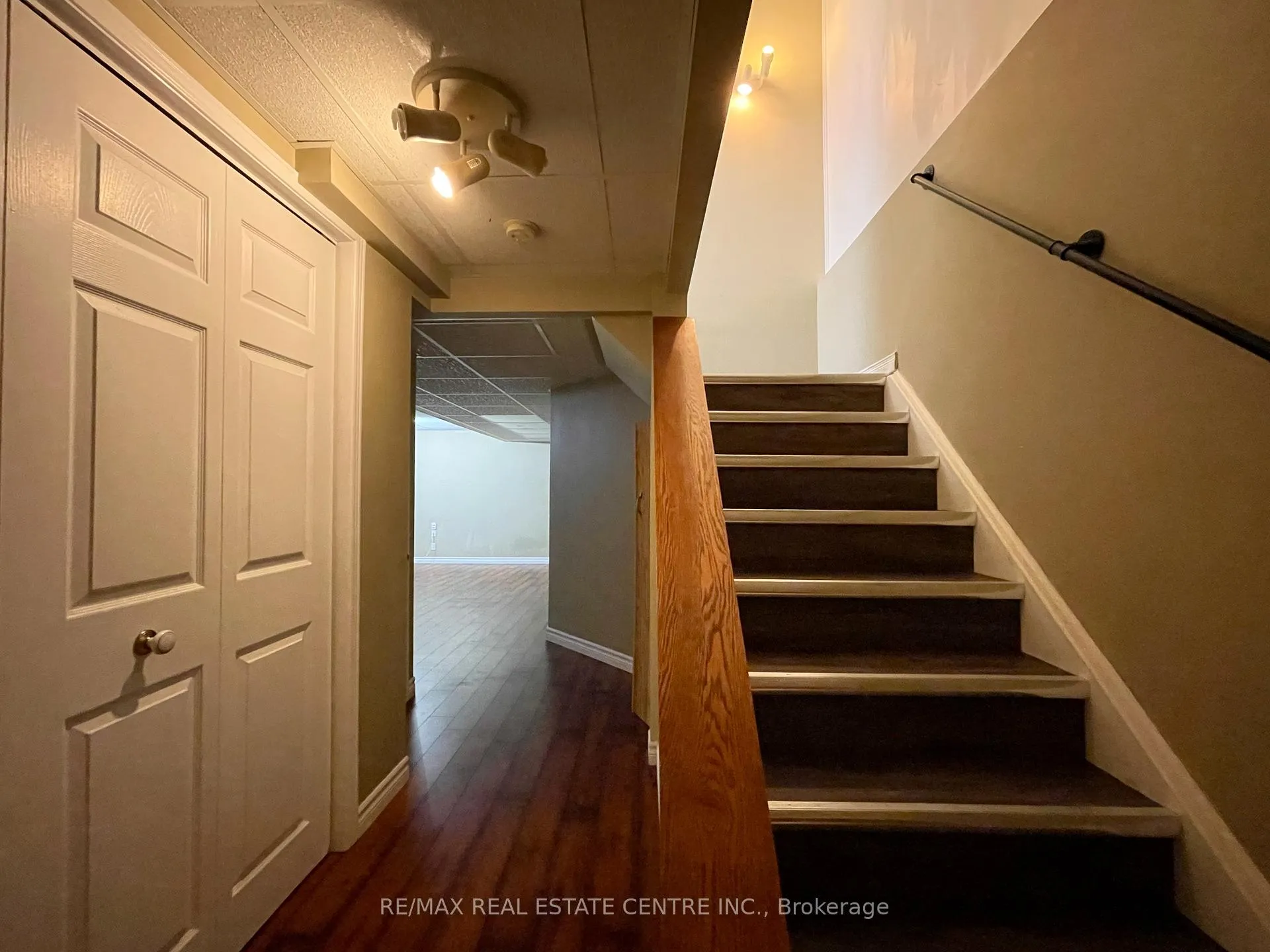 Photo 17 of 220 Pastern Trail, Waterloo — HOMEH