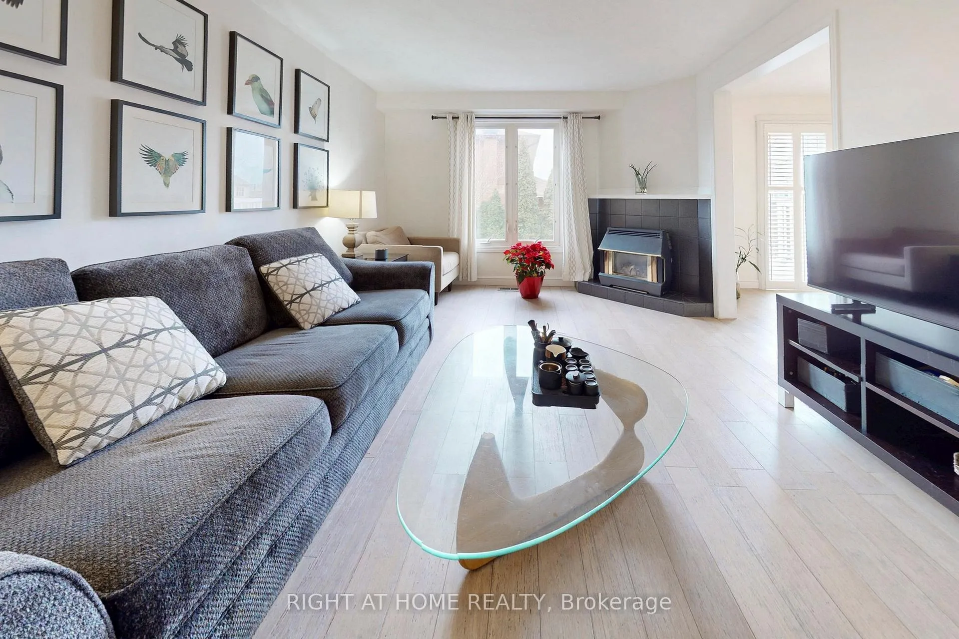 Photo 5 of 62 Como Place, Hamilton, Ryckmans — HOMEH