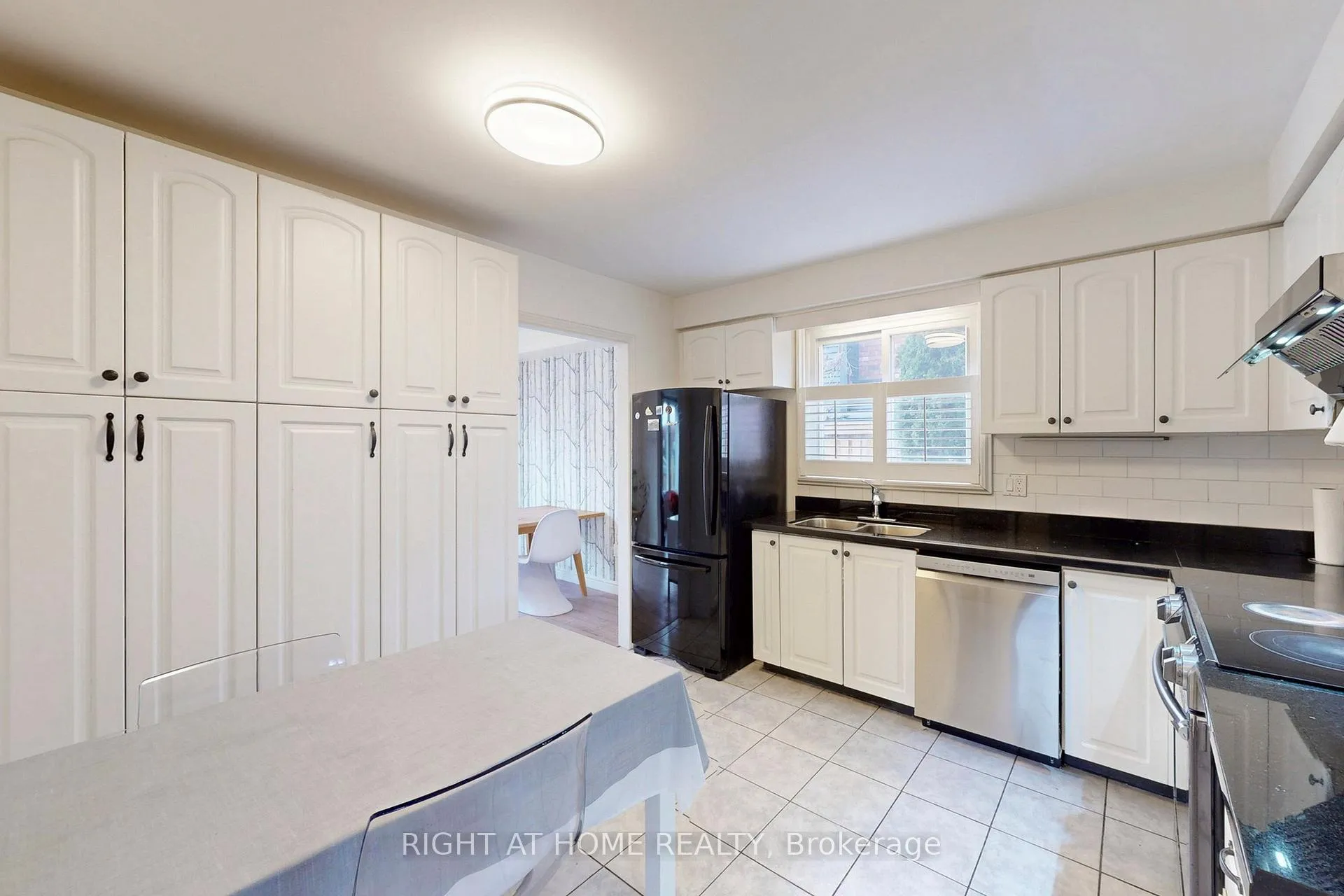 Photo 13 of 62 Como Place, Hamilton, Ryckmans — HOMEH
