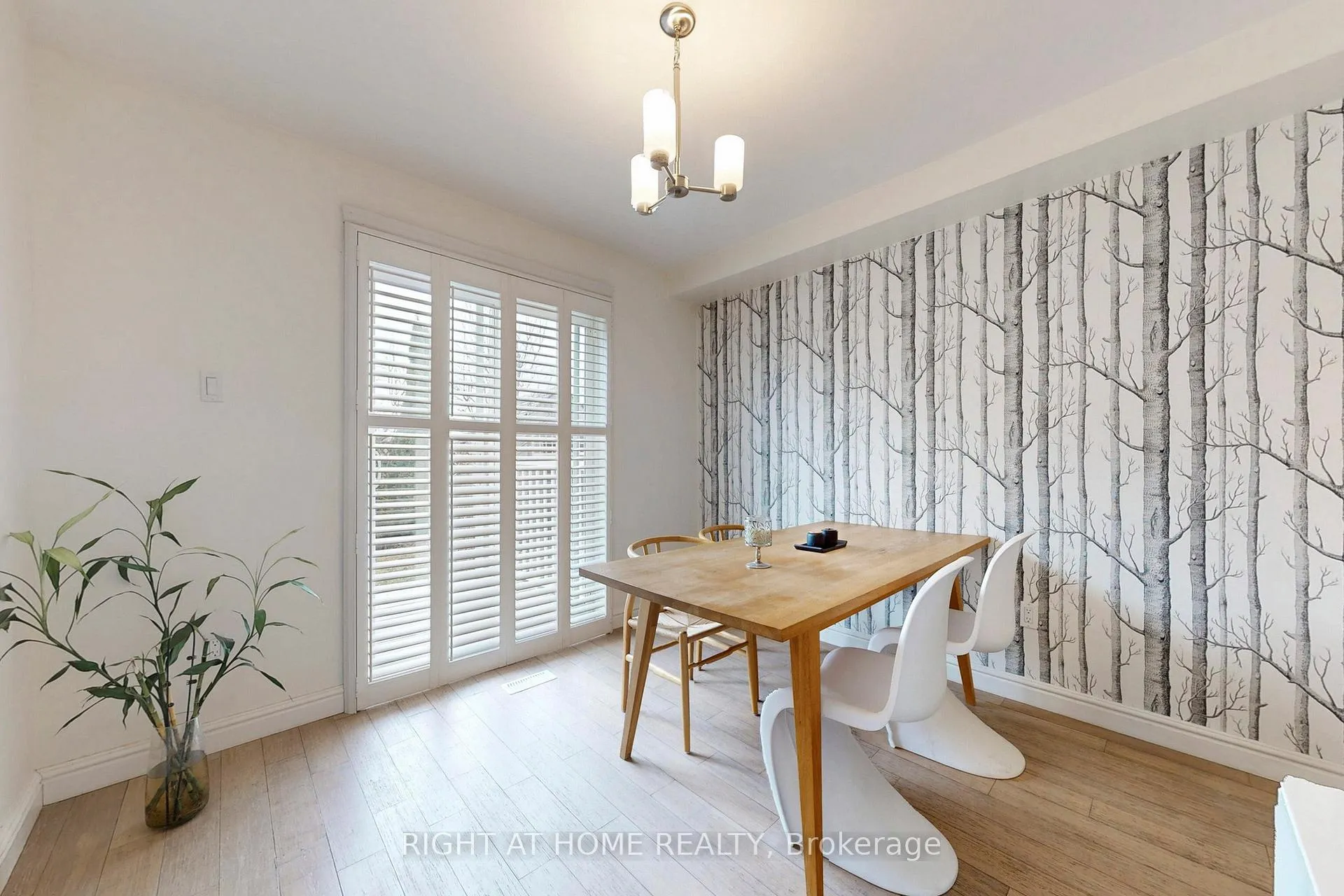 Photo 18 of 62 Como Place, Hamilton, Ryckmans — HOMEH
