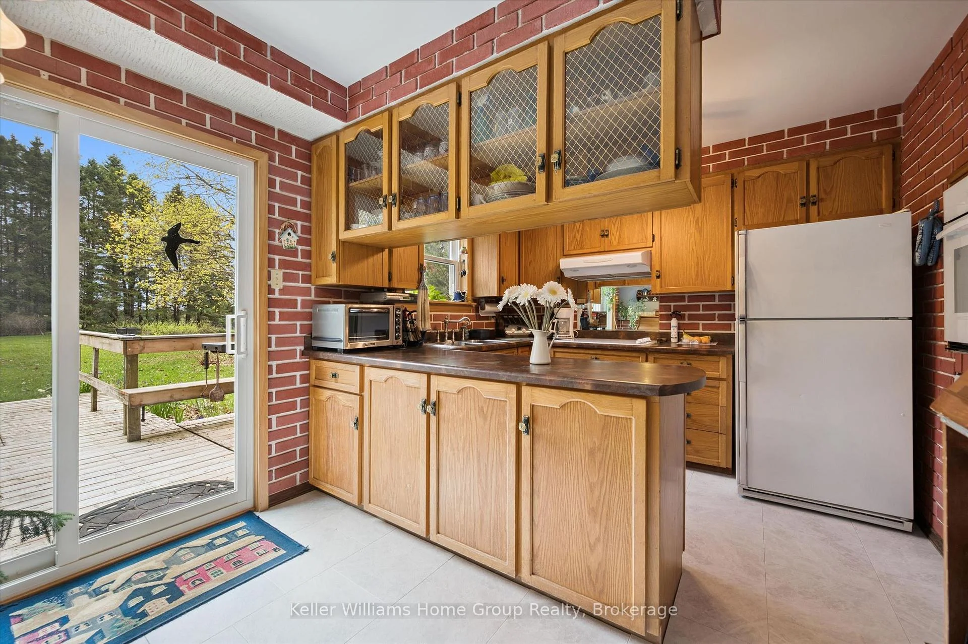 Photo 10 of 8427 Line 6, Wellington North, Rural Wellington North — HOMEH