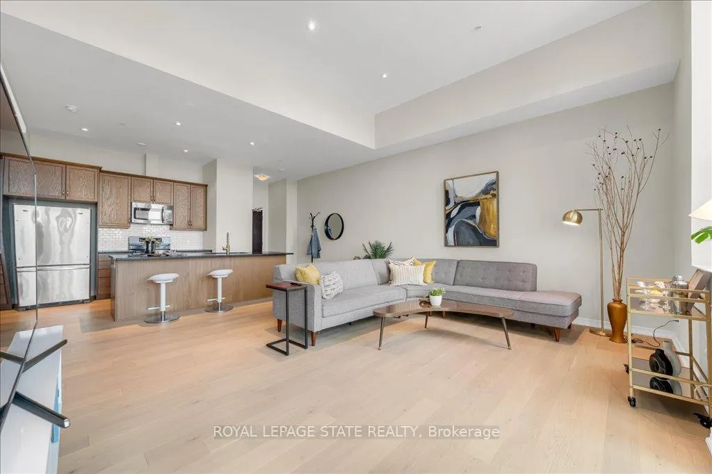 Photo 5 of Unit 301, 50 Murray Street W, Hamilton, Central — HOMEH