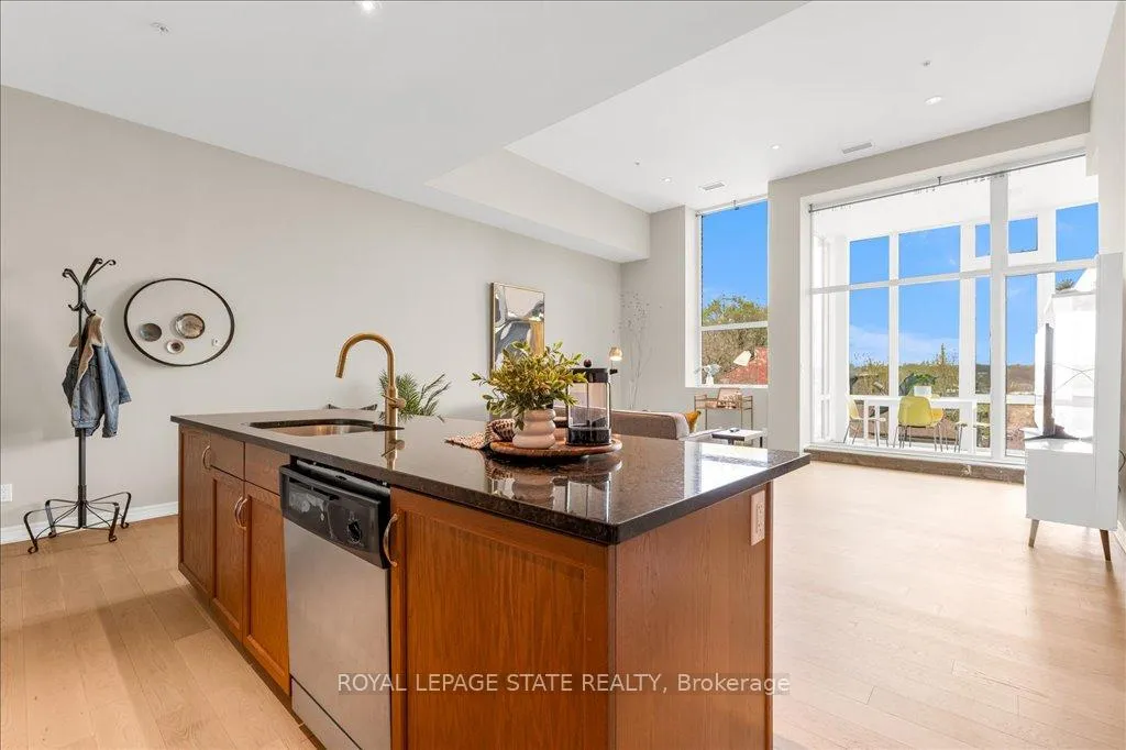 Photo 10 of Unit 301, 50 Murray Street W, Hamilton, Central — HOMEH