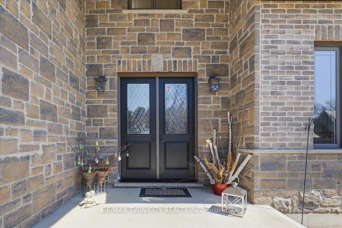 Photo 3 of 3971 Wilson Street, Perth East, Shakespeare — HOMEH