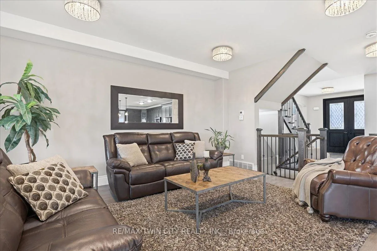 Photo 8 of 3971 Wilson Street, Perth East, Shakespeare — HOMEH