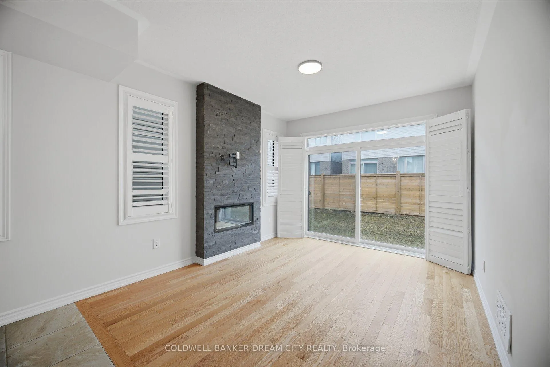 Photo 13 of 33 Bannister Road, Barrie, Rural Barrie Southeast — HOMEH