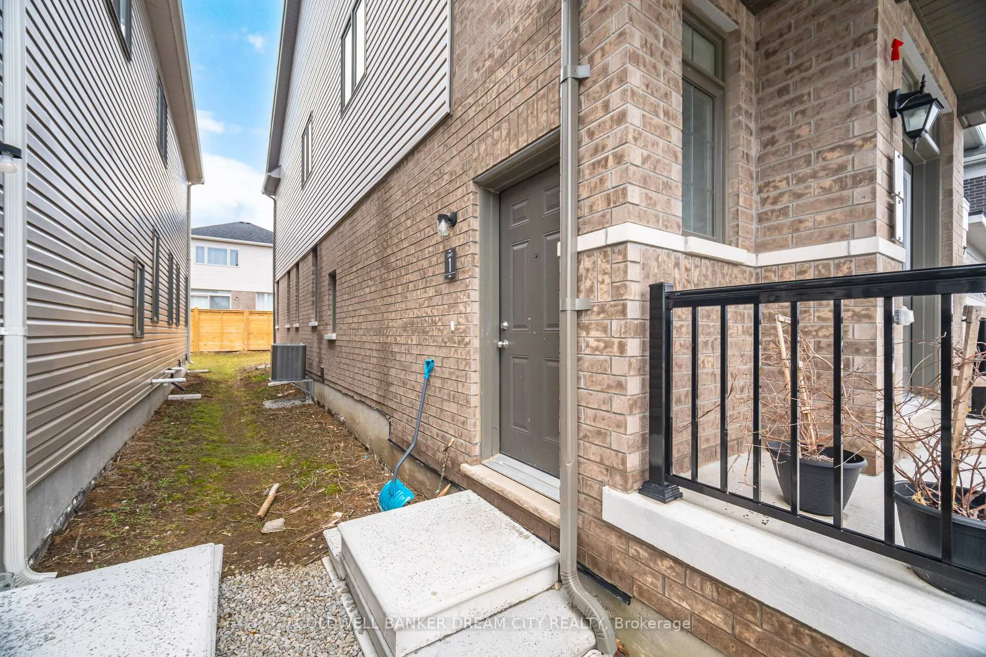 Photo 27 of 33 Bannister Road, Barrie, Rural Barrie Southeast — HOMEH