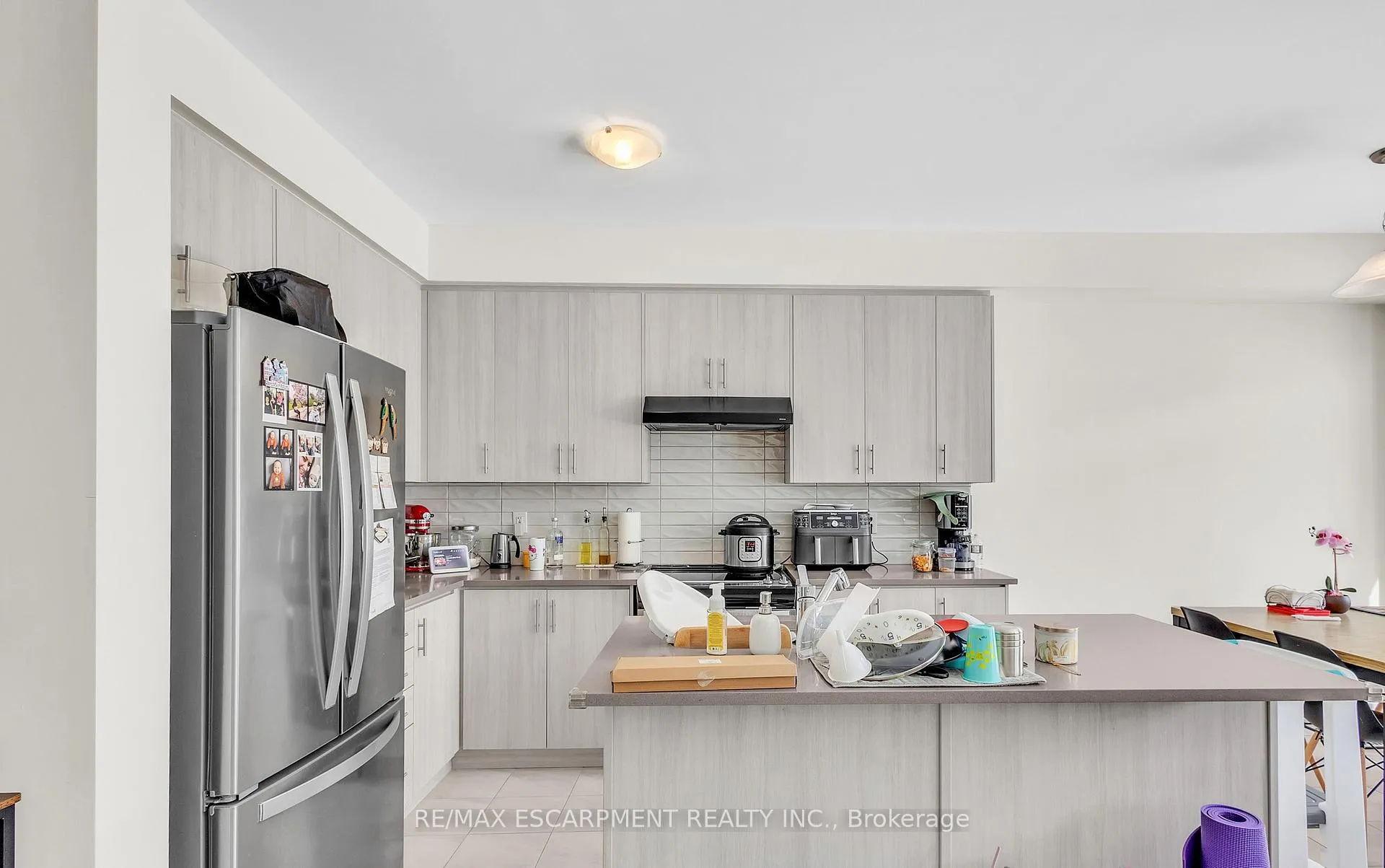 Photo 9 of 12 Blackberry Lane, Thorold, Hurricane/Merrittville — HOMEH