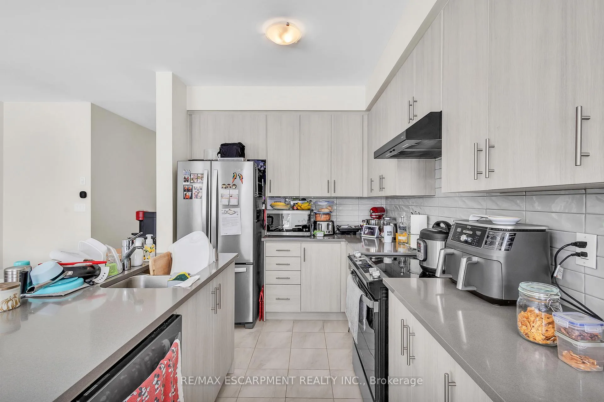 Photo 10 of 12 Blackberry Lane, Thorold, Hurricane/Merrittville — HOMEH