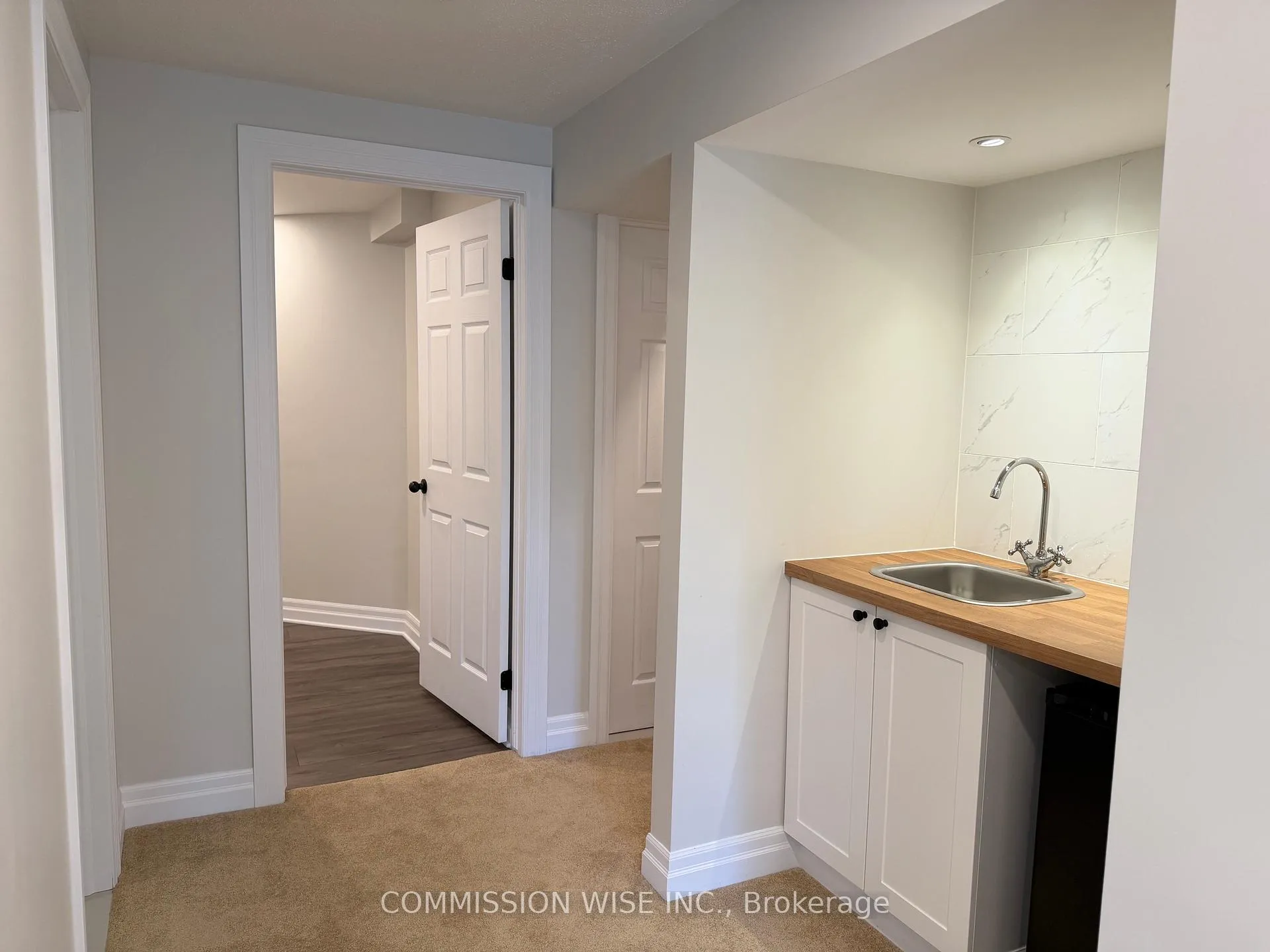 Photo 32 of 82 Carwood Circle, Ottawa, Carson Meadows — HOMEH