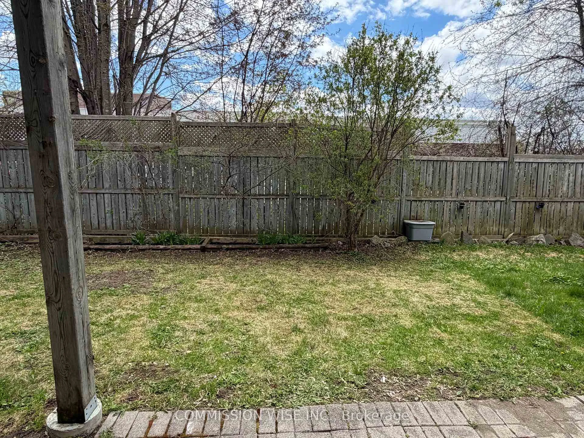 Photo 34 of 82 Carwood Circle, Ottawa, Carson Meadows — HOMEH