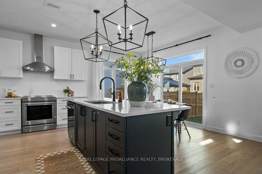 Photo 13 of 1504 Shira Drive, Kingston, City Northwest — HOMEH