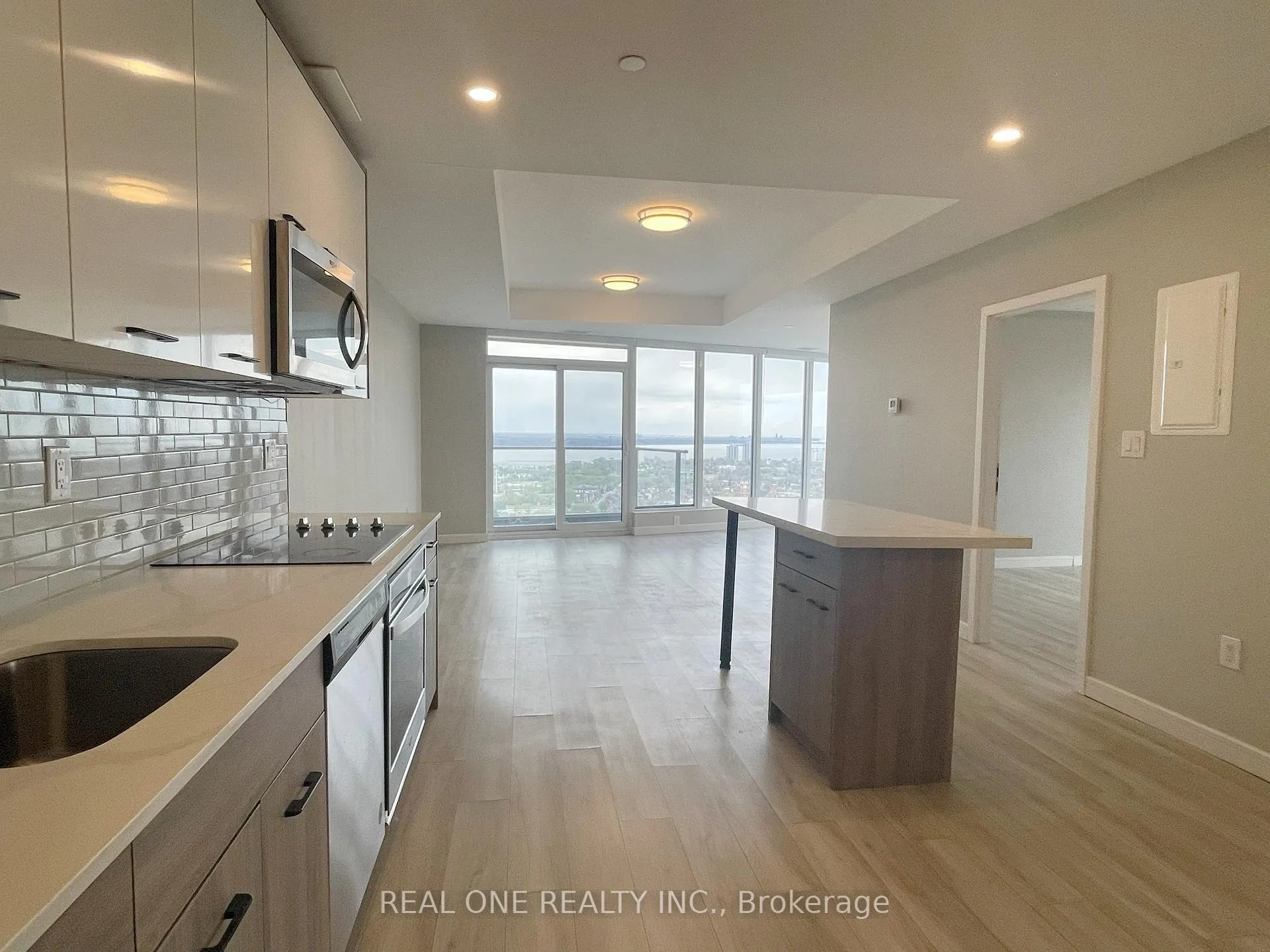 Photo 6 of Unit 2504, 20 George Street, Hamilton, Central — HOMEH